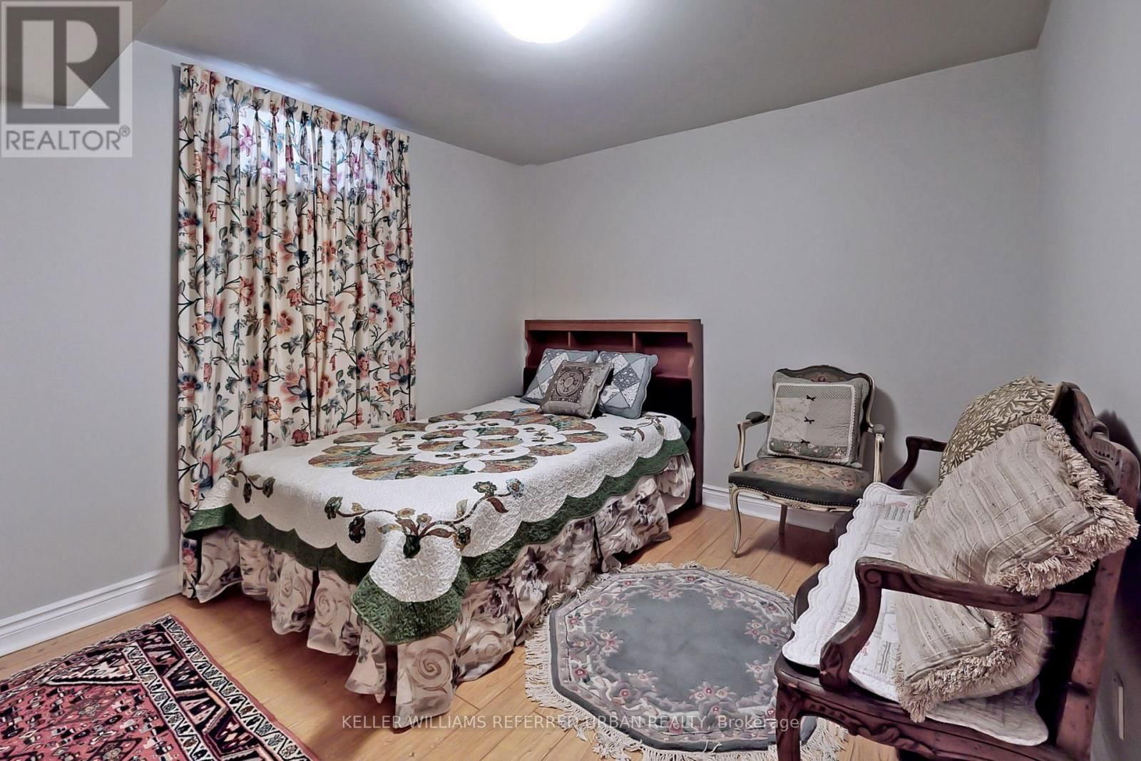 28 EDMUND CRESCENT Image 38