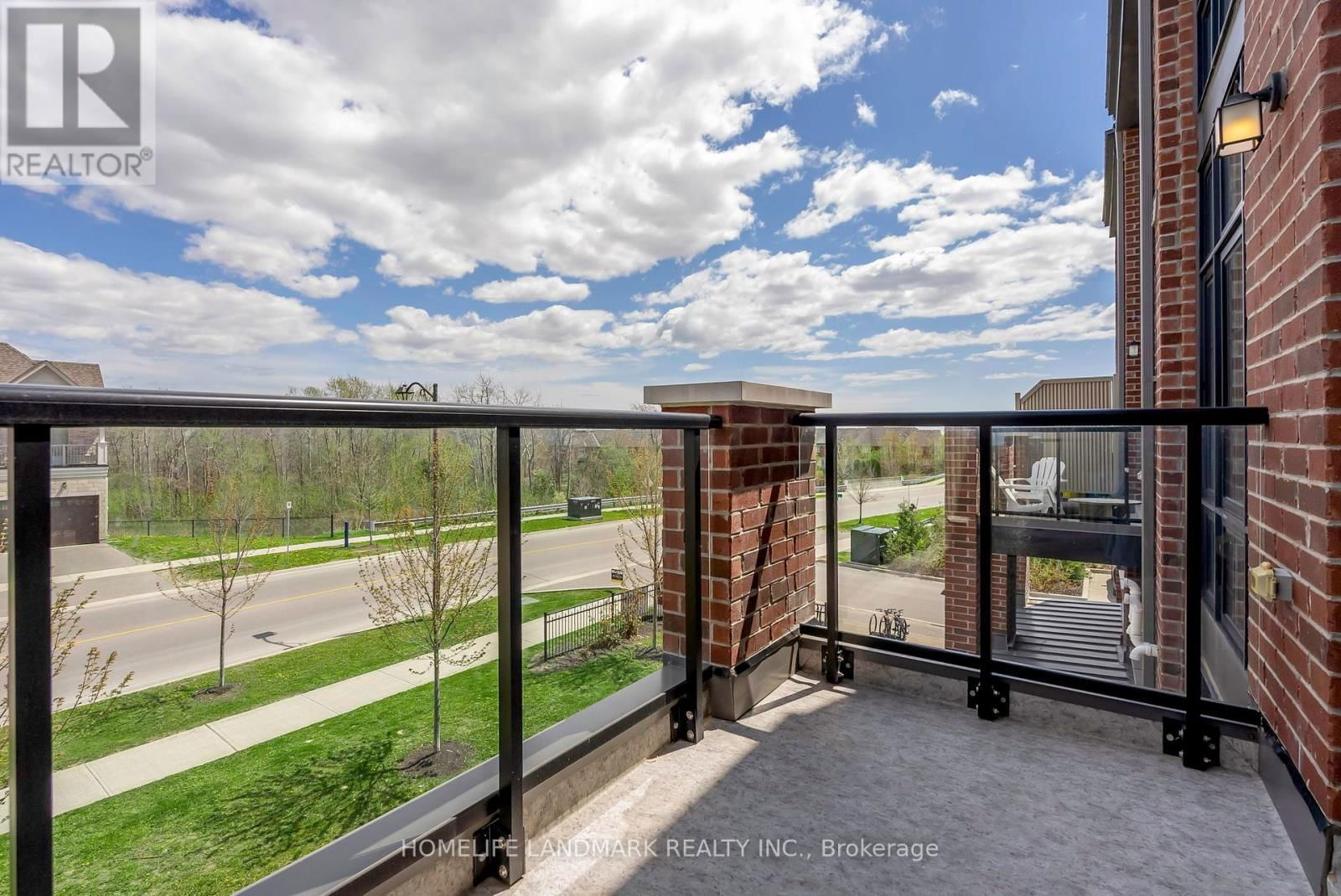 417 - 1 WHITAKER WAY Image 18