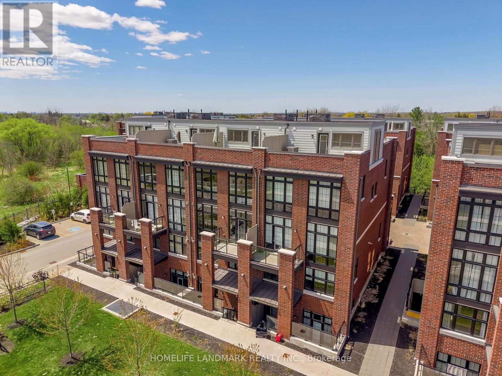417 - 1 WHITAKER WAY Image 3