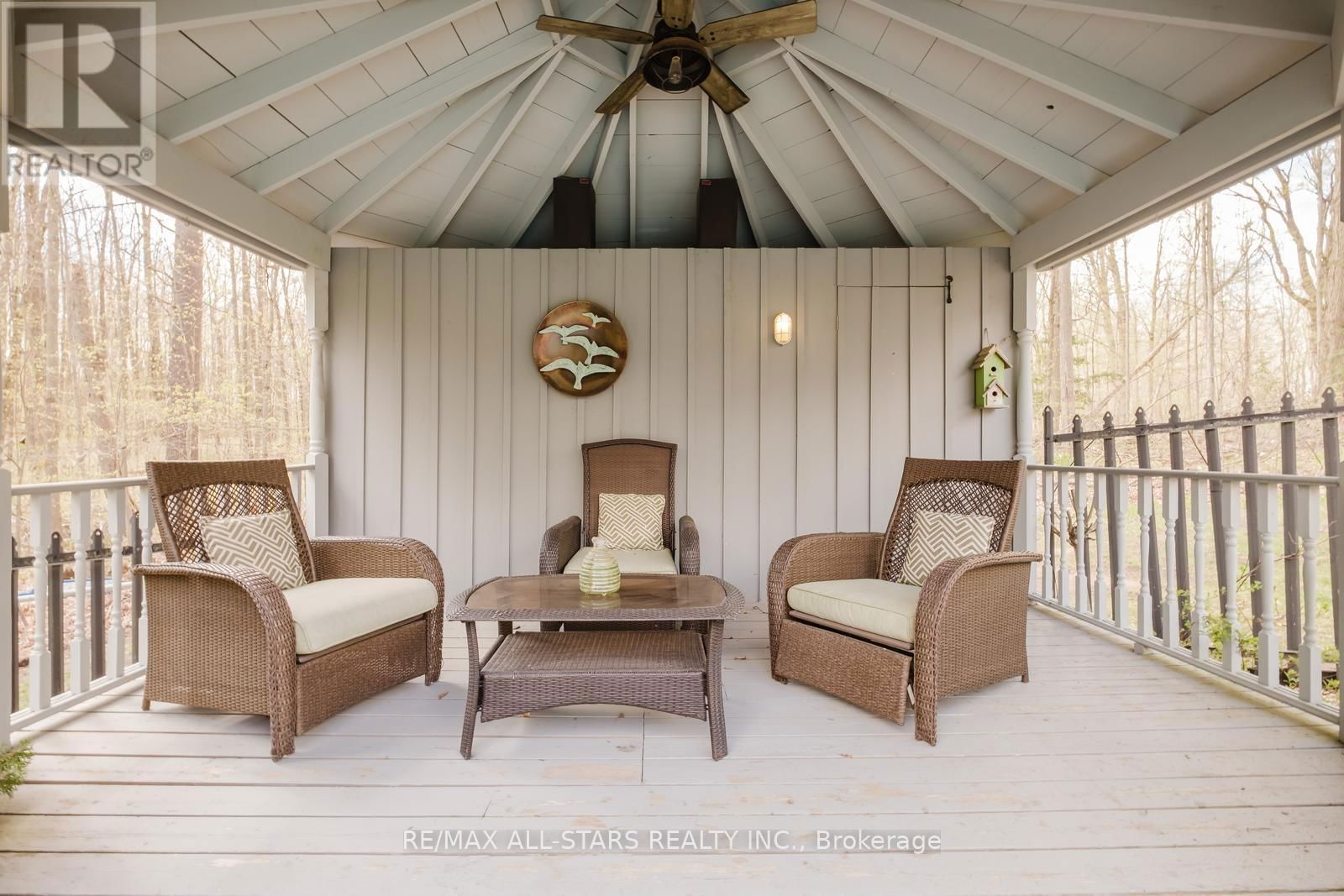 12 OAKVIEW PLACE Image 43