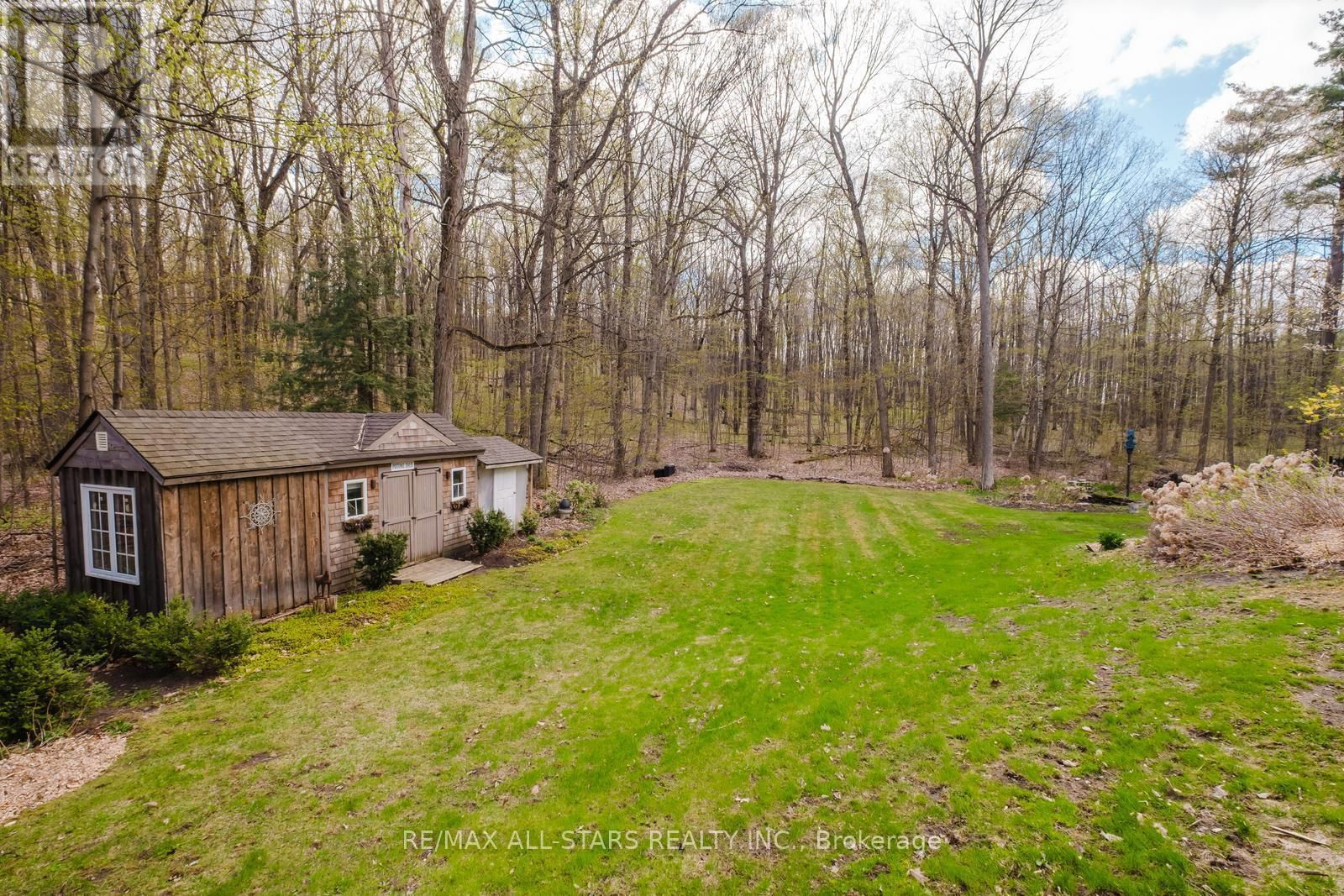 12 OAKVIEW PLACE Image 45