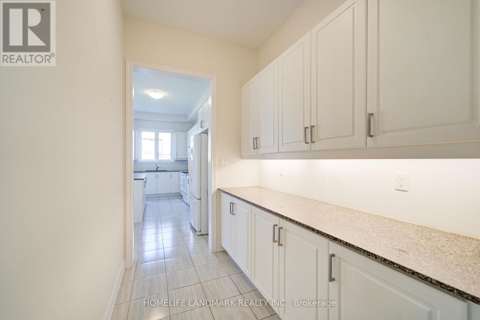 33 CANNES AVENUE Image 13
