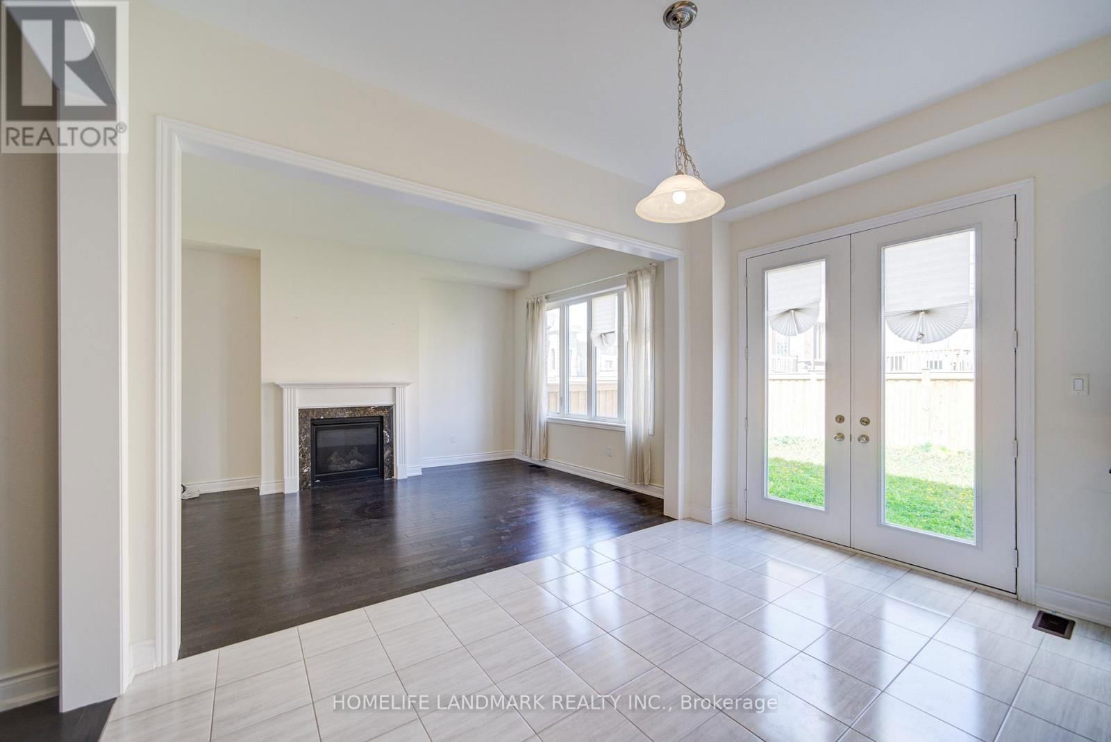 33 CANNES AVENUE Image 18