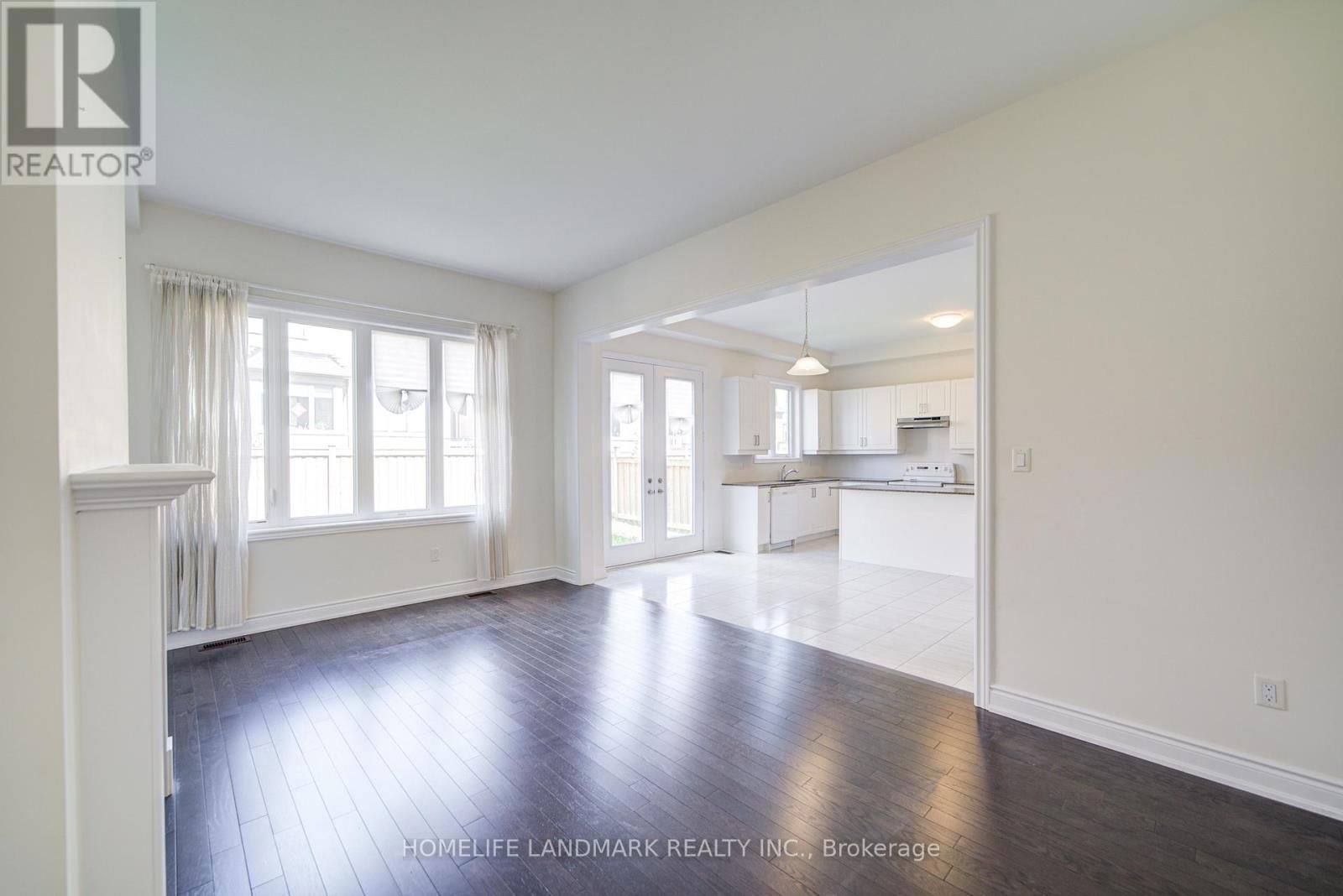 33 CANNES AVENUE Image 21