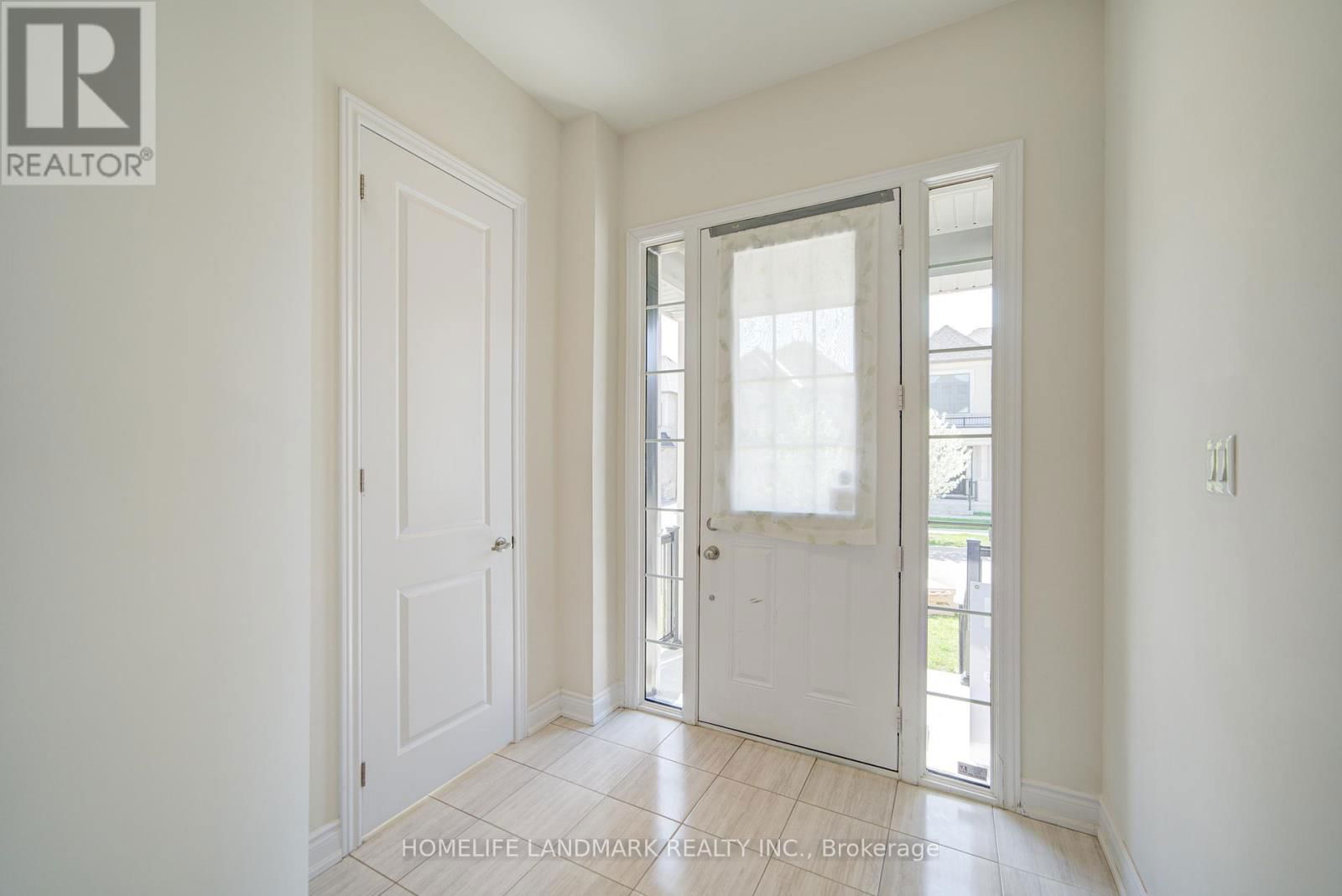 33 CANNES AVENUE Image 4