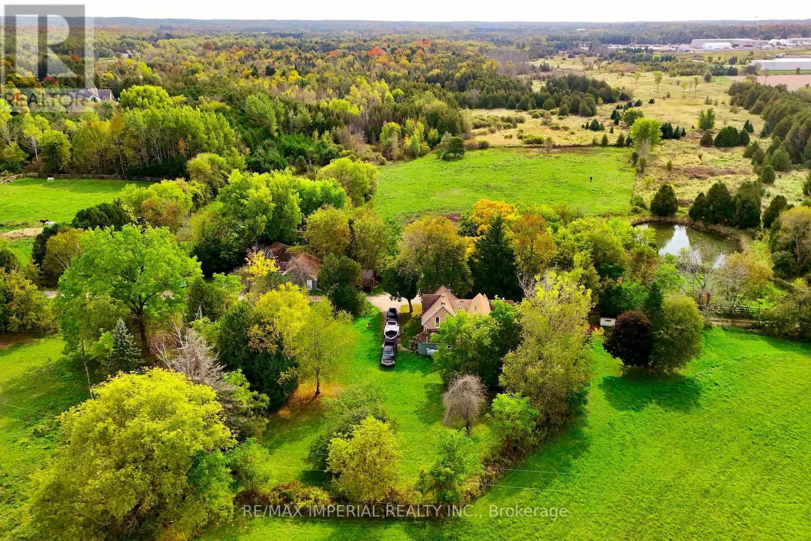 18054 WARDEN AVENUE Image 33