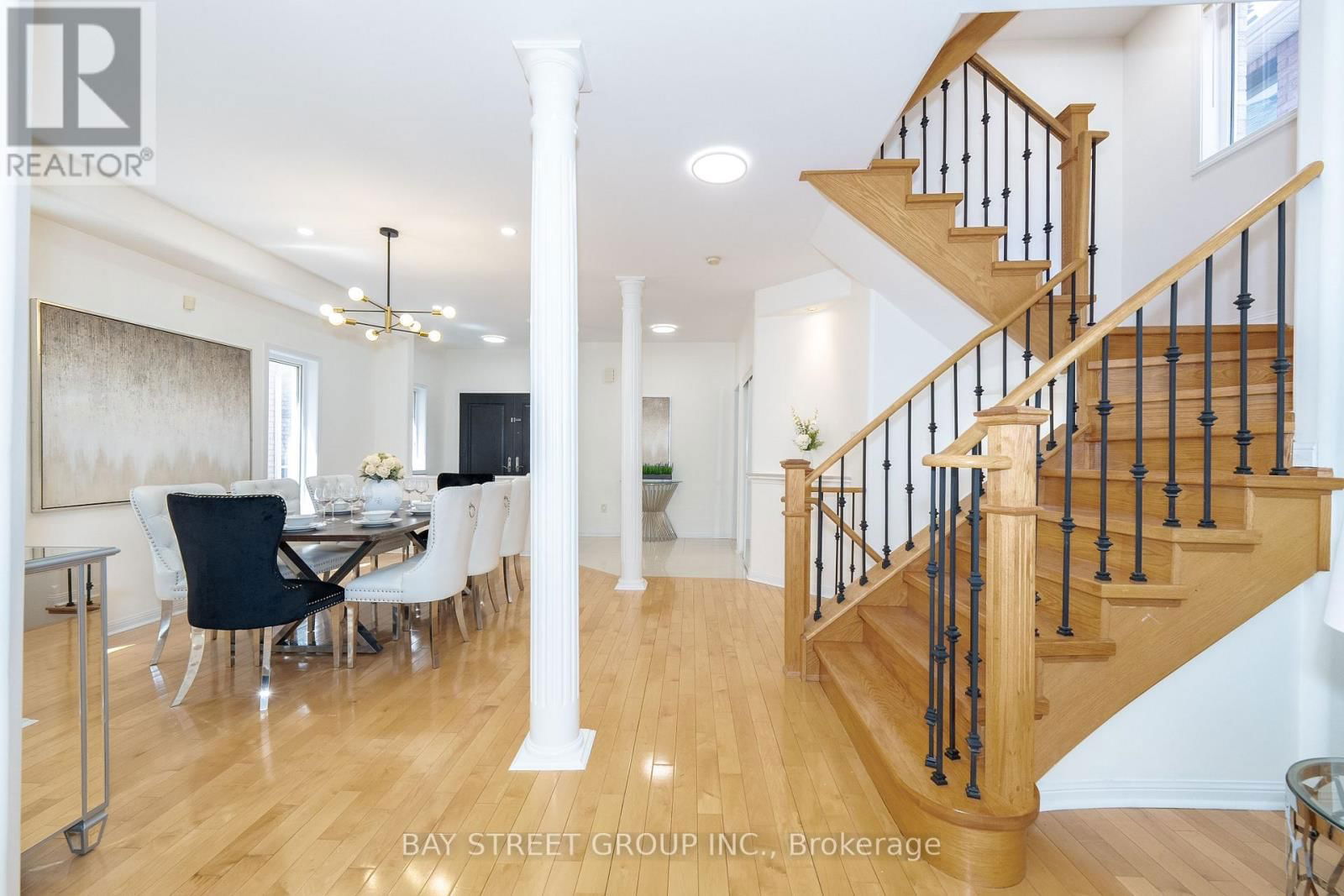 68 SAPPHIRE DRIVE Image 17