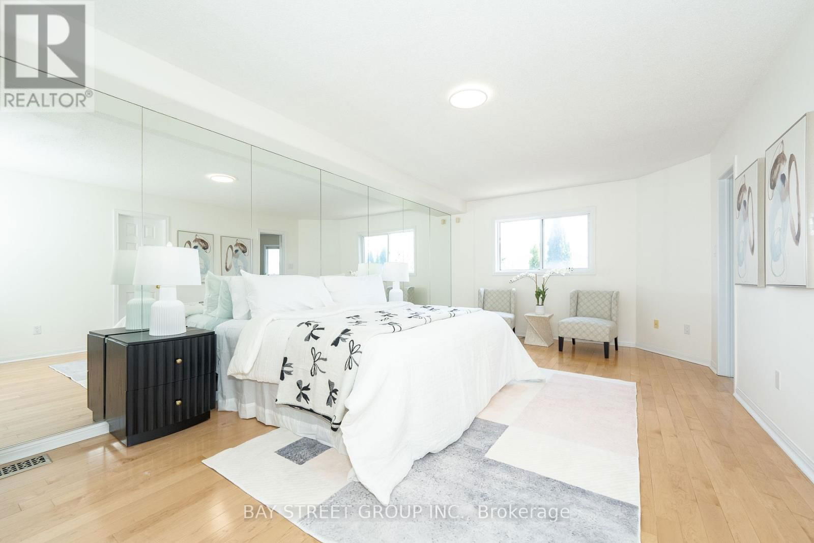 68 SAPPHIRE DRIVE Image 19
