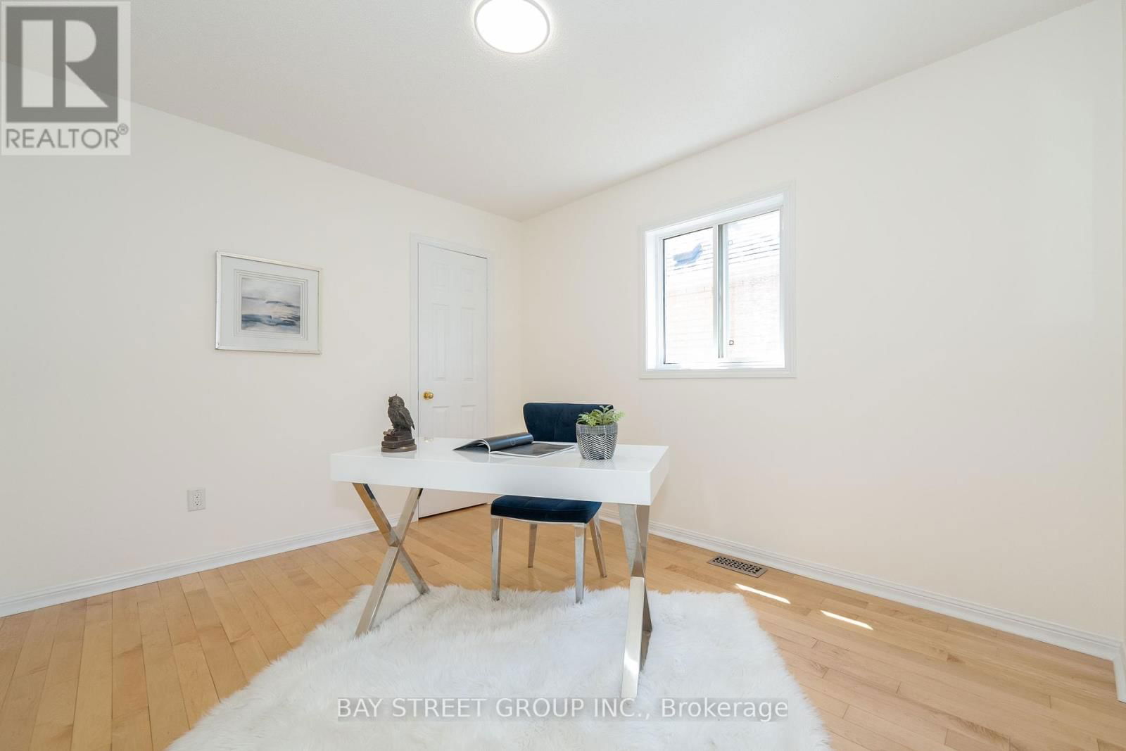 68 SAPPHIRE DRIVE Image 31