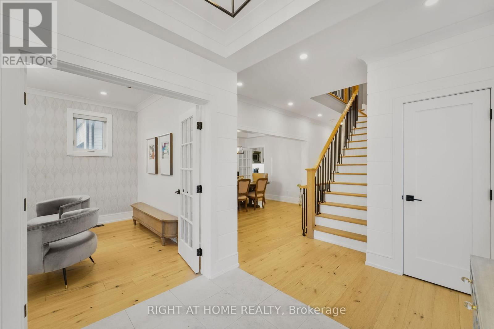 17 GEORGE STREET Image 15