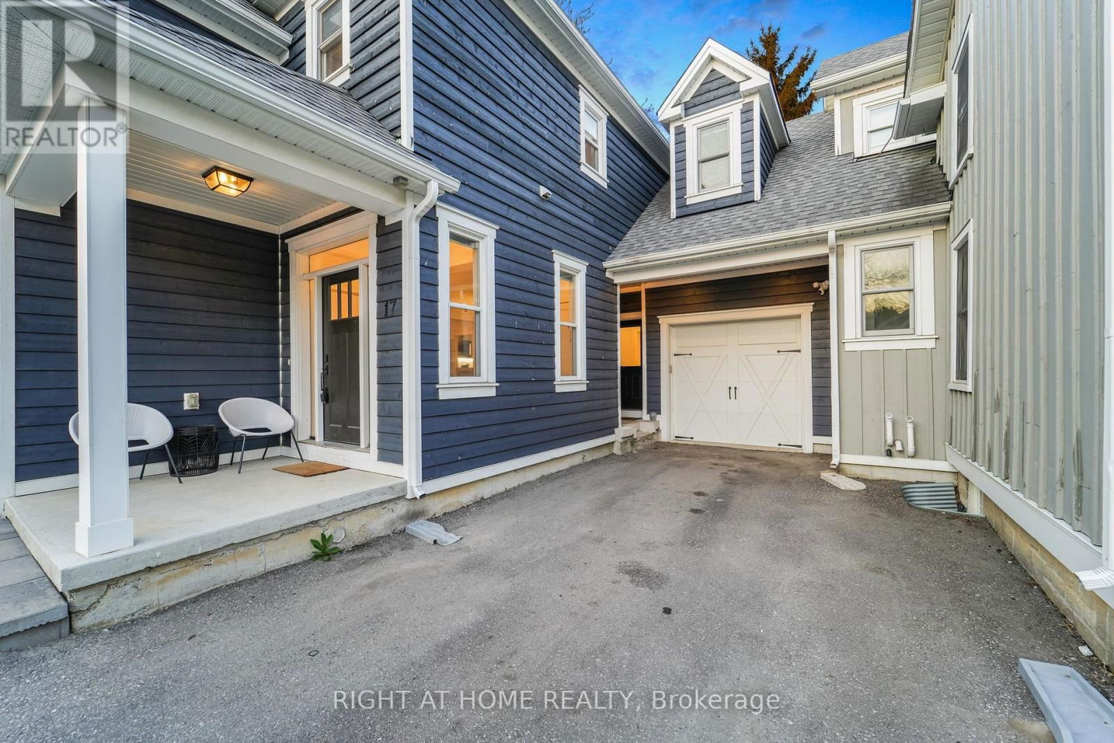 17 GEORGE STREET Image 44
