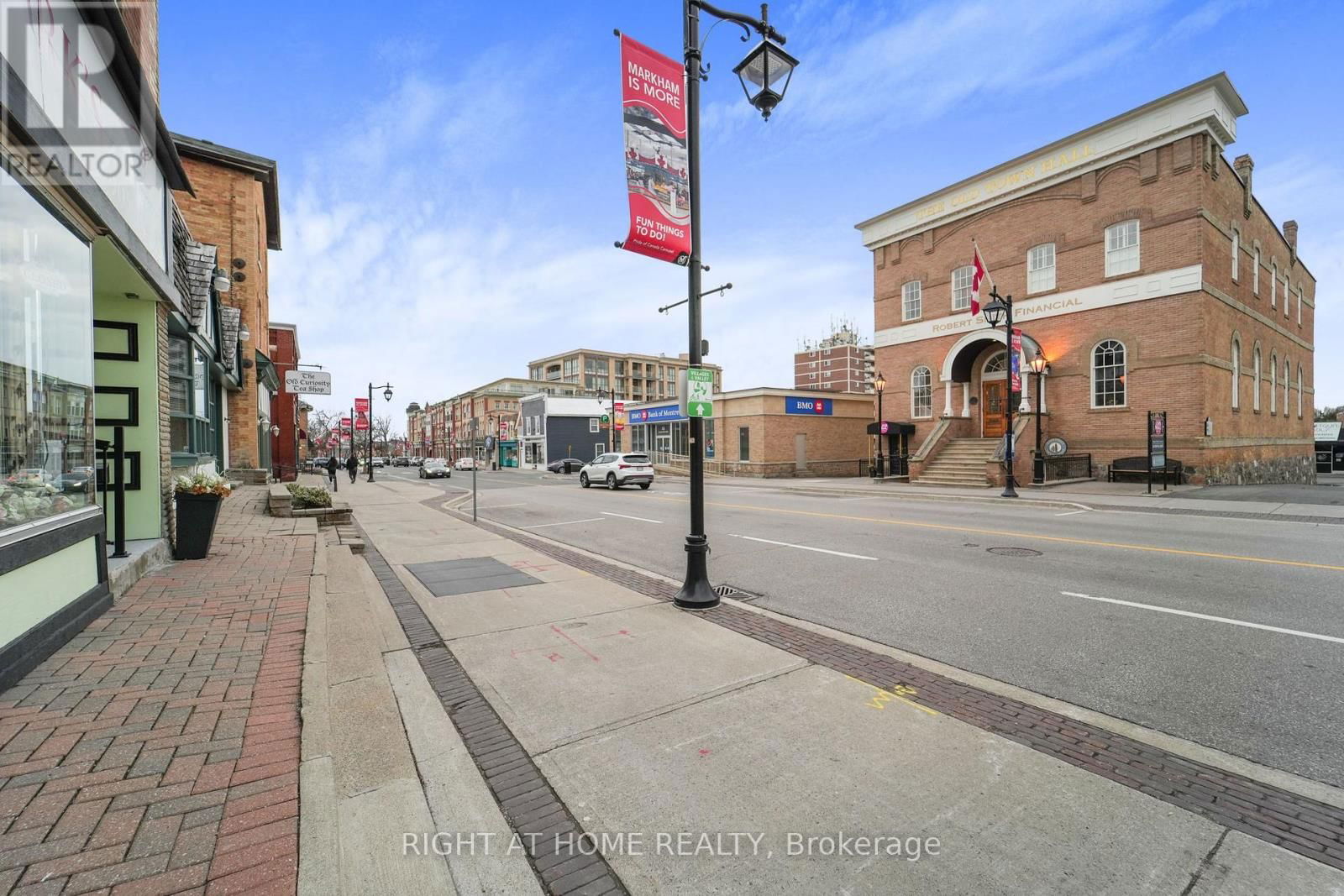 17 GEORGE STREET Image 46