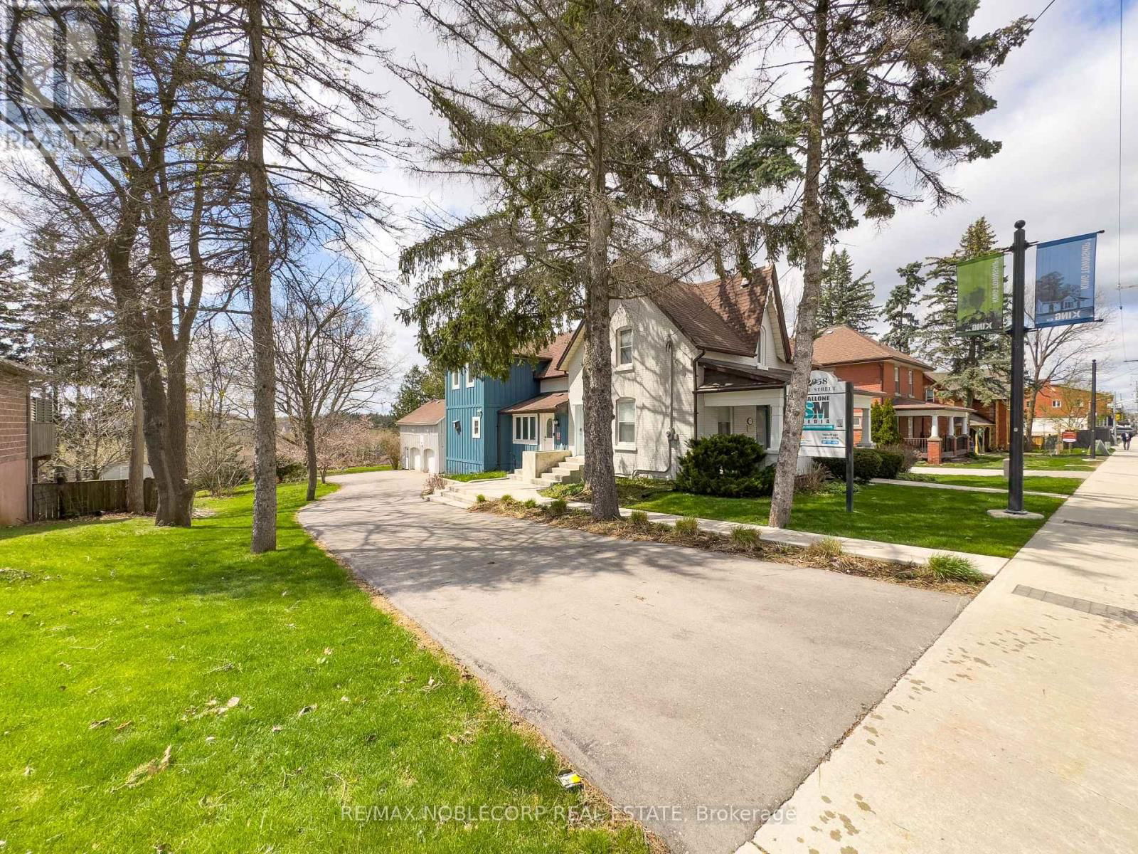 12958 KEELE STREET Image 1