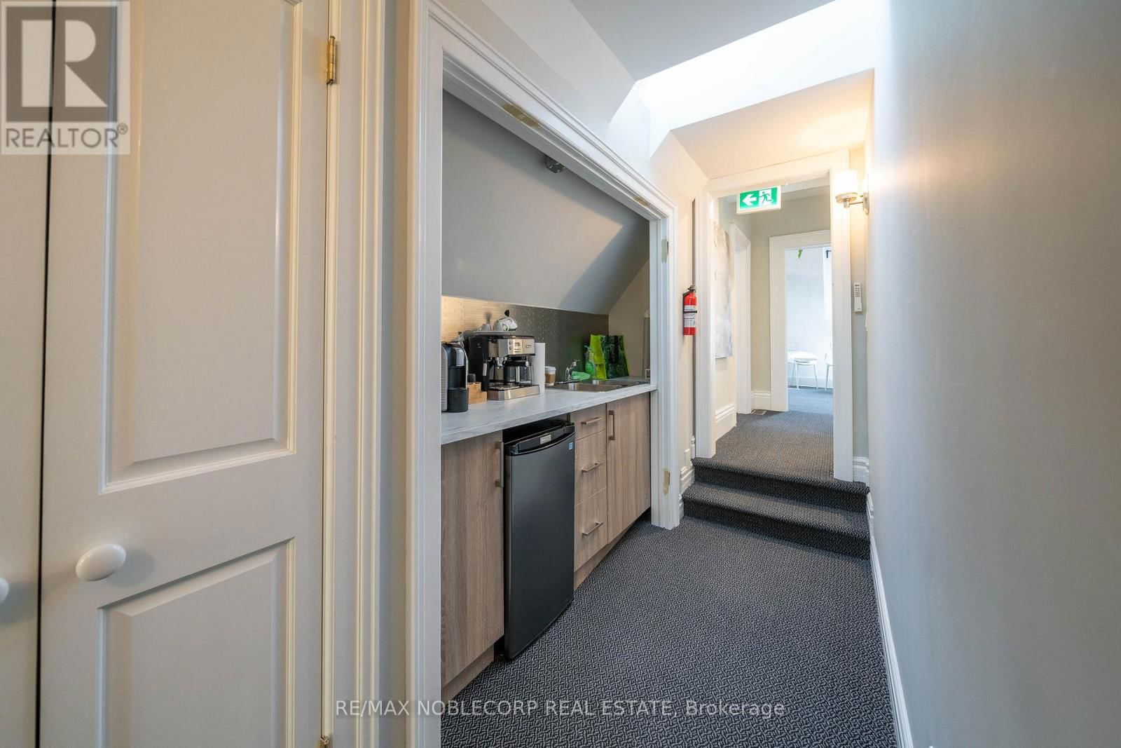 12958 KEELE STREET Image 18