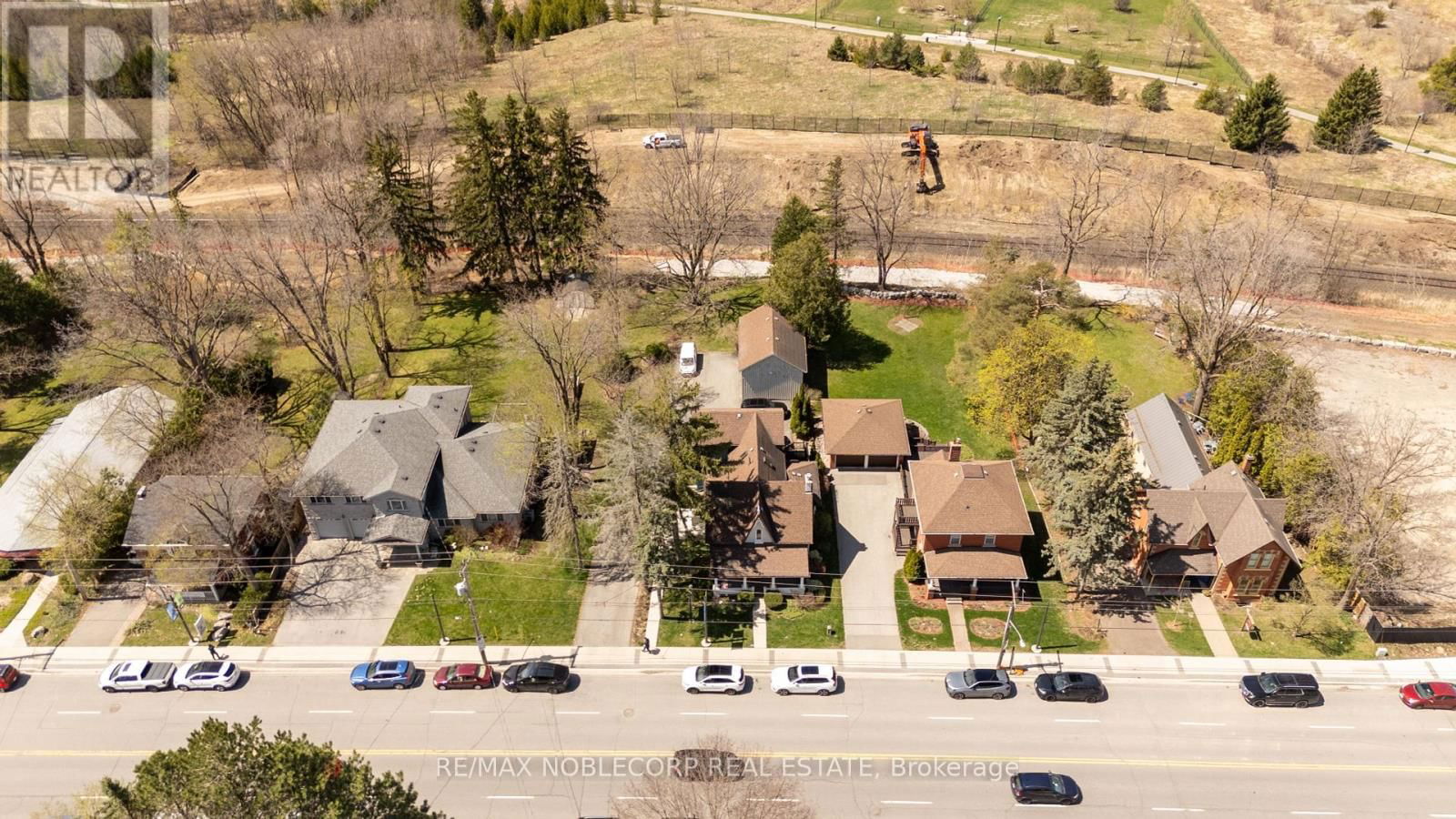 12958 KEELE STREET Image 21