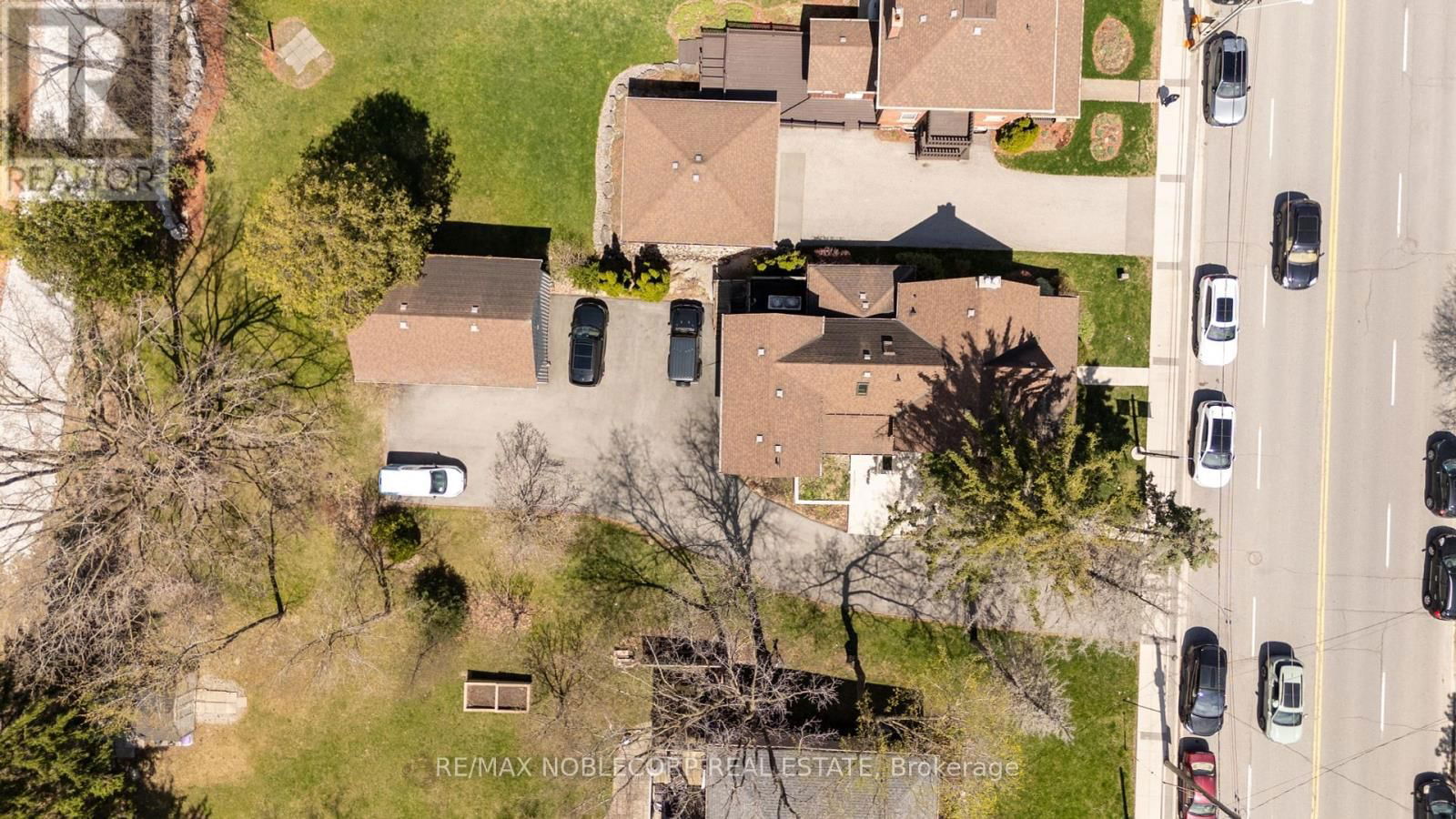12958 KEELE STREET Image 22