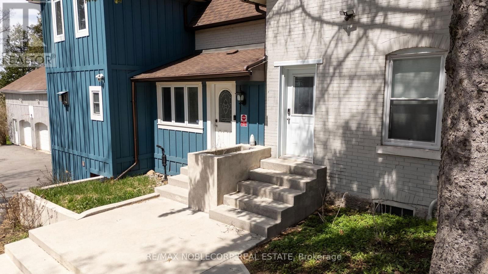 12958 KEELE STREET Image 4