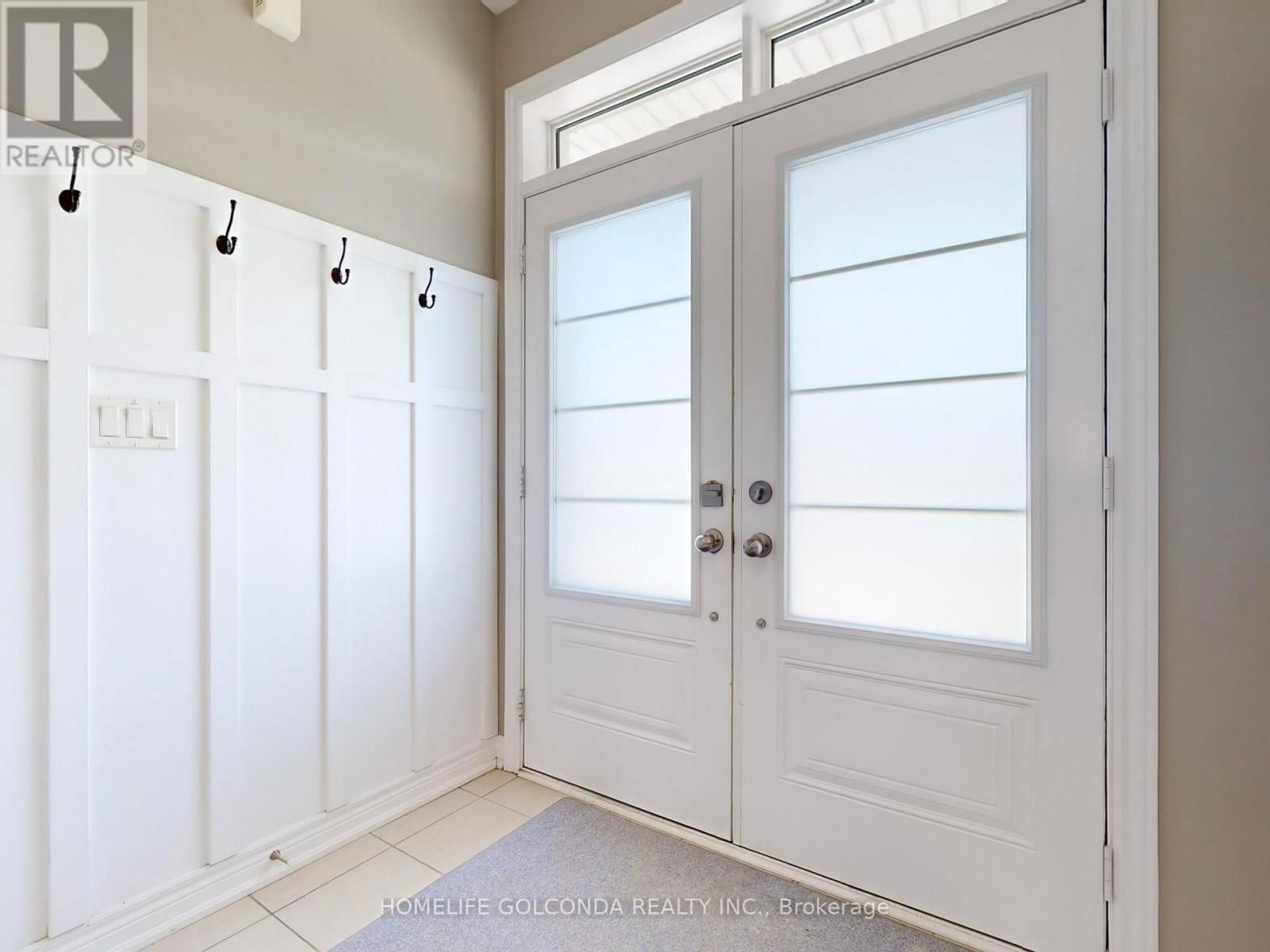 16 EASTGROVE SQUARE Image 2