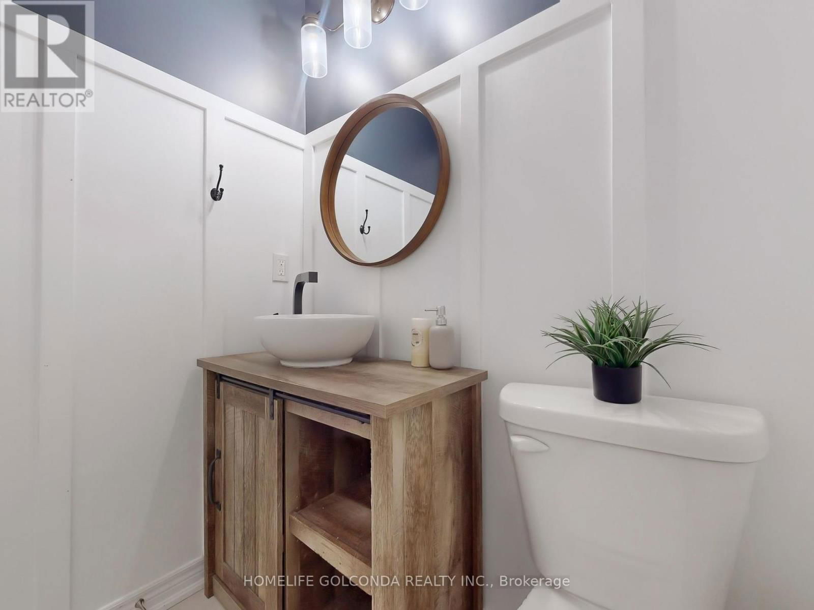 16 EASTGROVE SQUARE Image 24