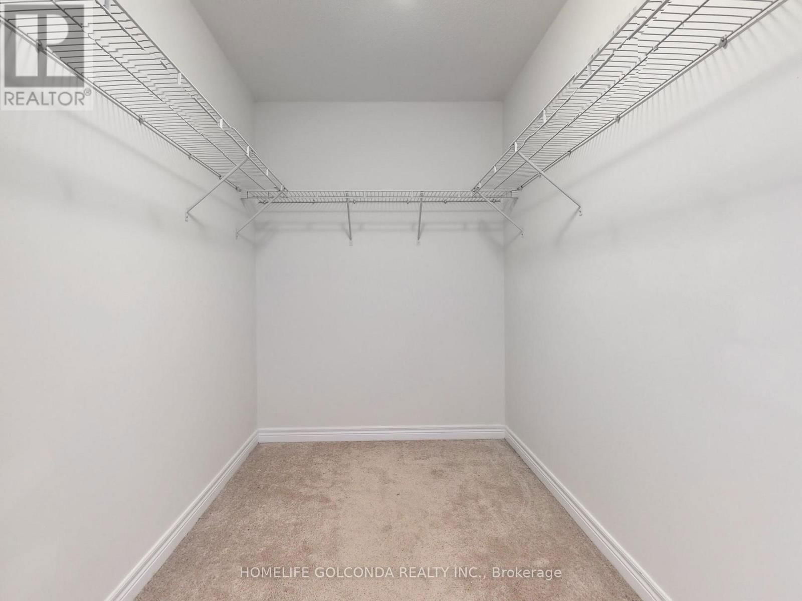 16 EASTGROVE SQUARE Image 31