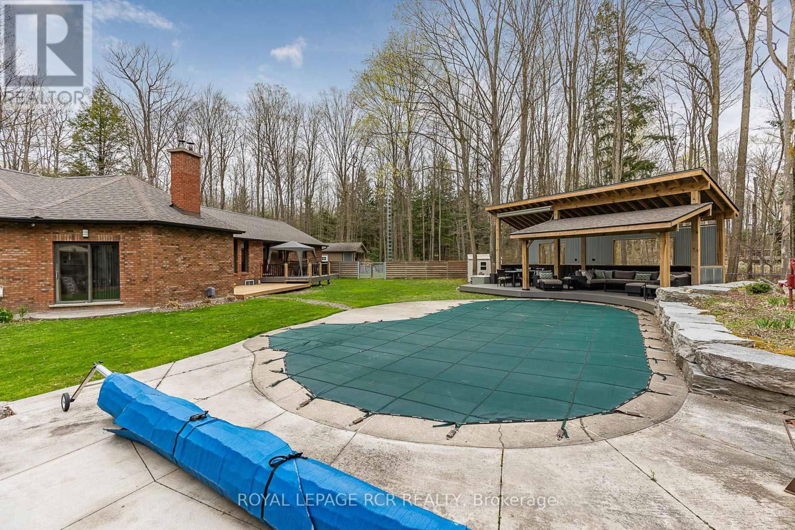 1 BEECH TREE LANE Image 28