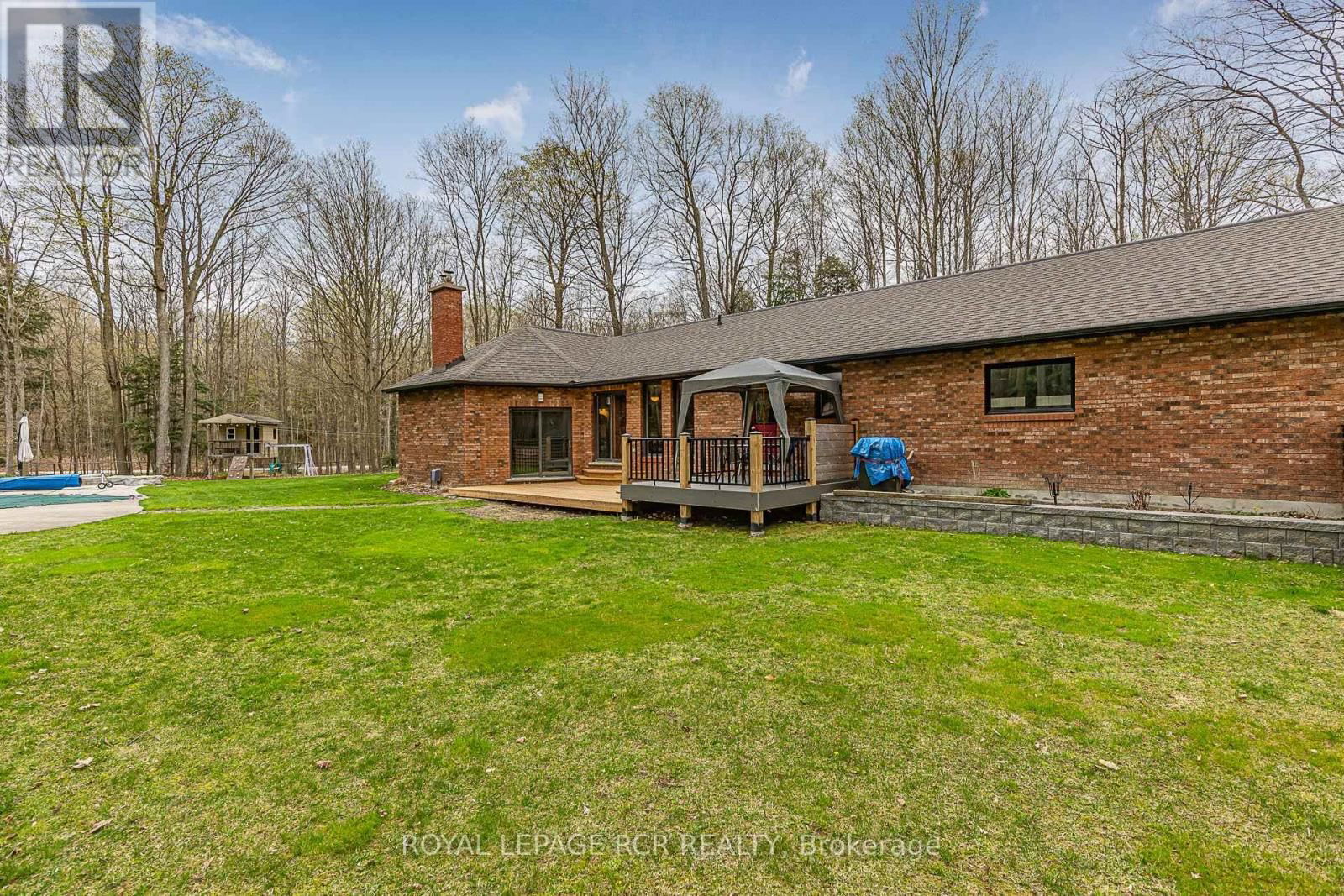 1 BEECH TREE LANE Image 36