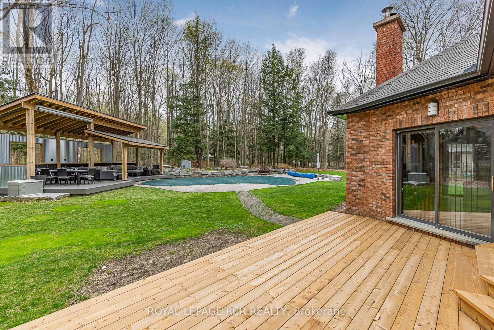 1 BEECH TREE LANE Image 38