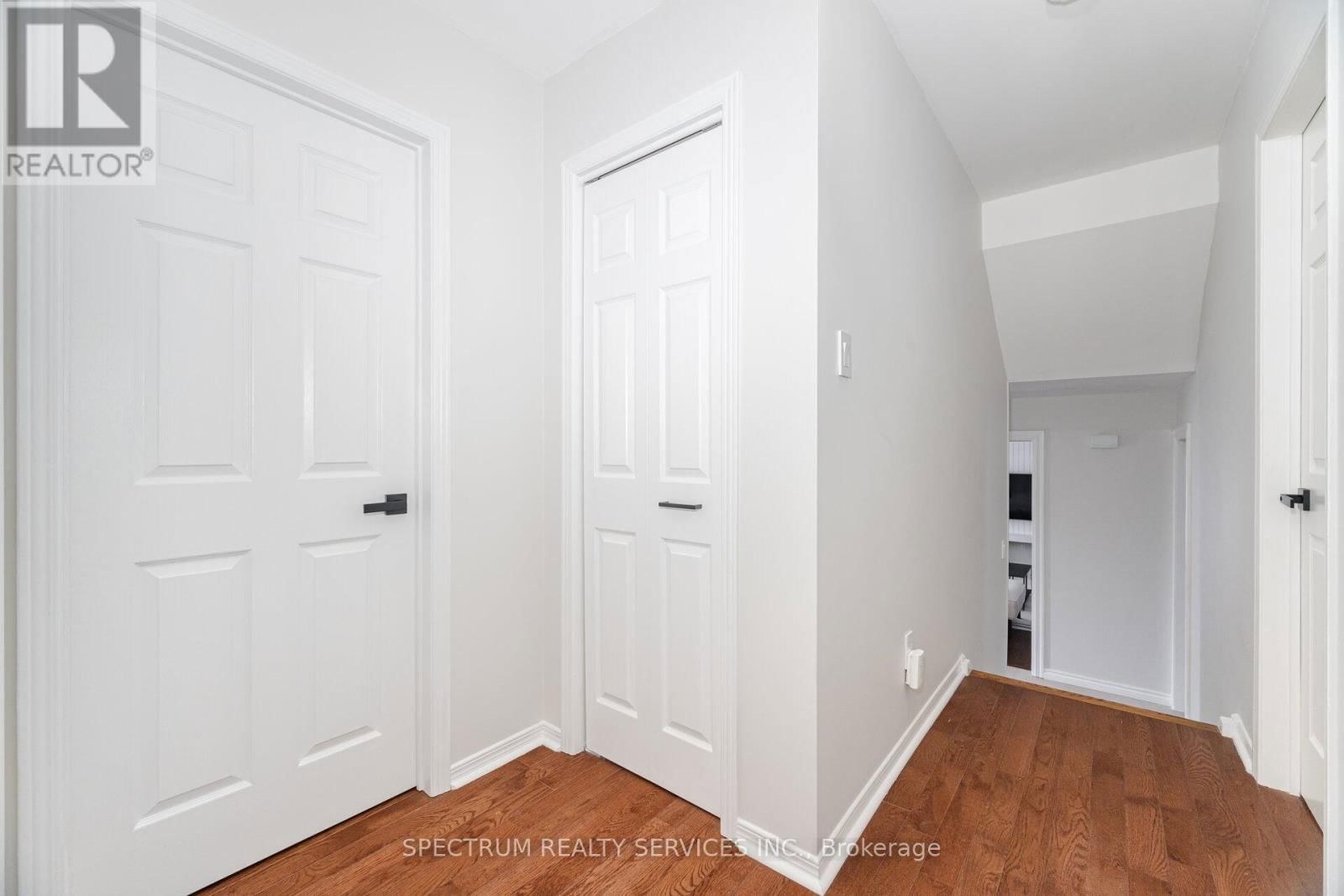 52 FRENCH CRESCENT Image 20