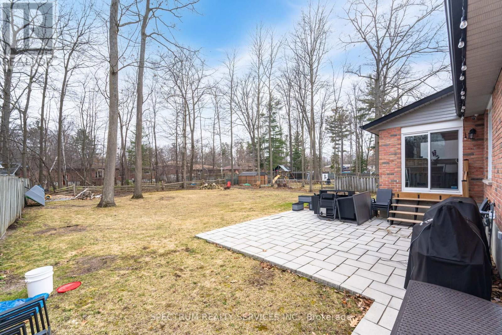 52 FRENCH CRESCENT Image 47