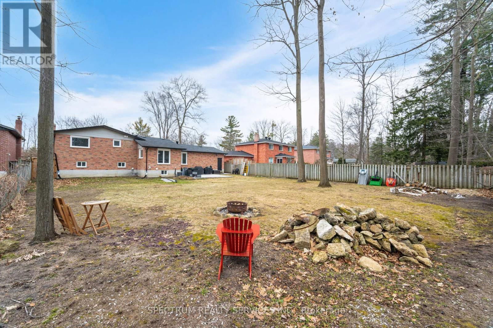 52 FRENCH CRESCENT Image 49
