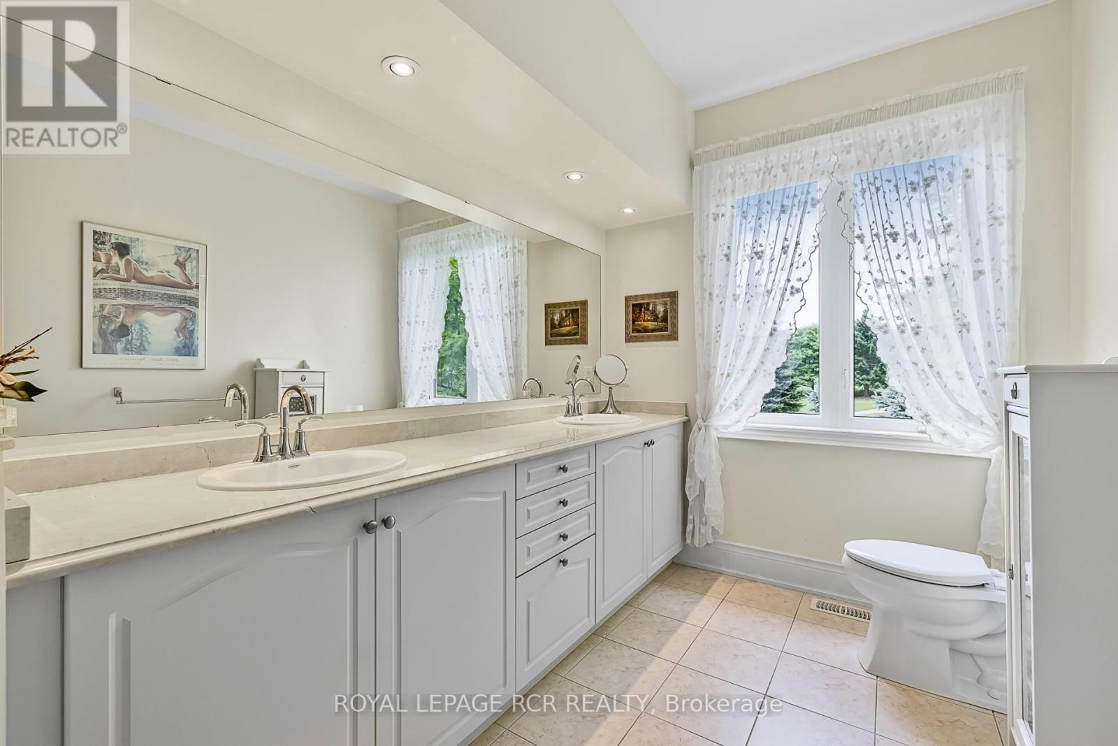31 EMERALD HEIGHTS DRIVE Image 23