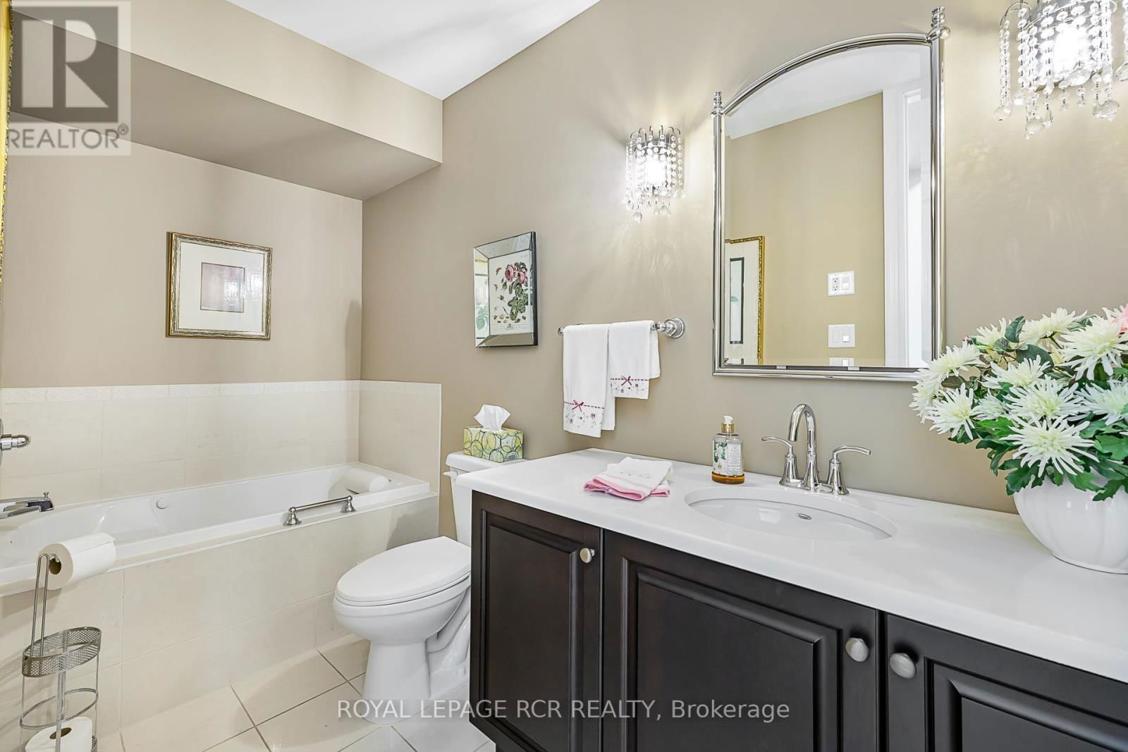 31 EMERALD HEIGHTS DRIVE Image 26
