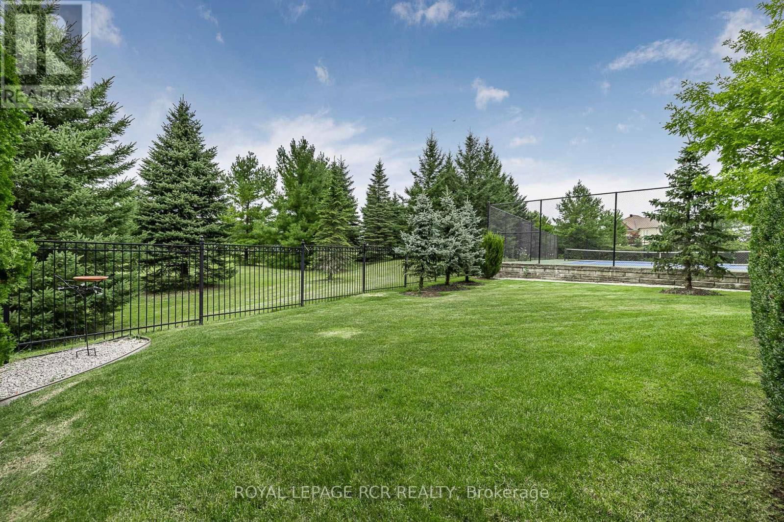 31 EMERALD HEIGHTS DRIVE Image 40
