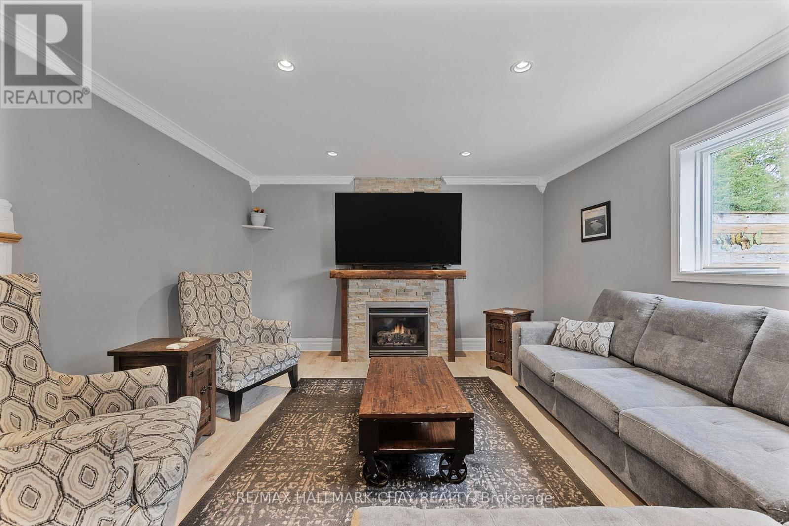 1078 ELM ROAD Image 11