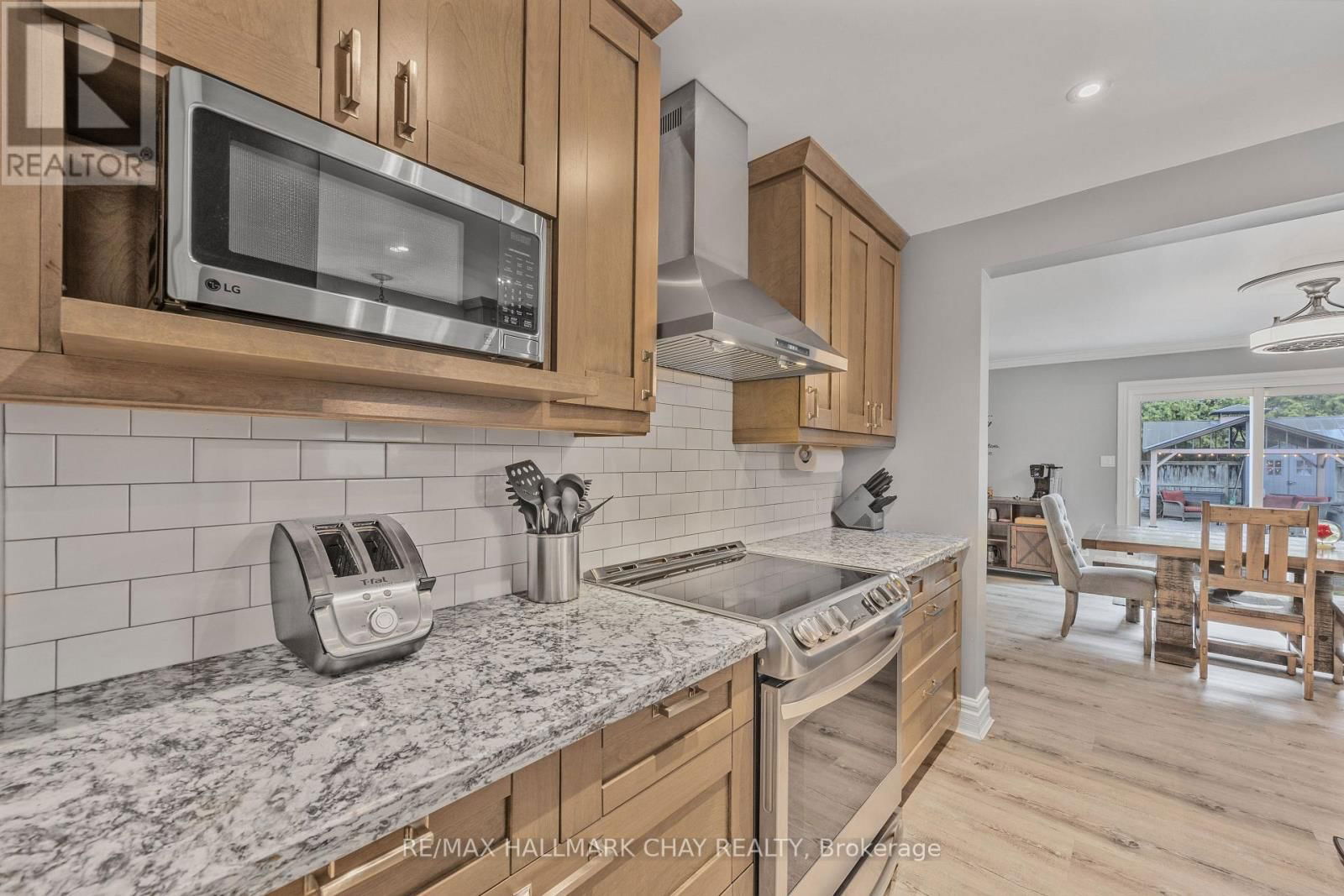 1078 ELM ROAD Image 18