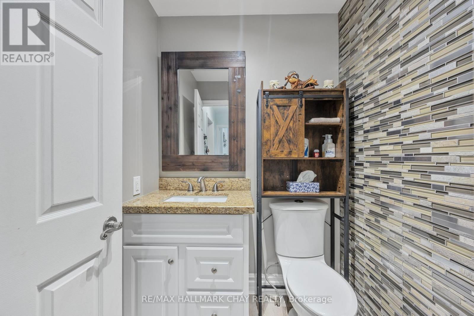 1078 ELM ROAD Image 23