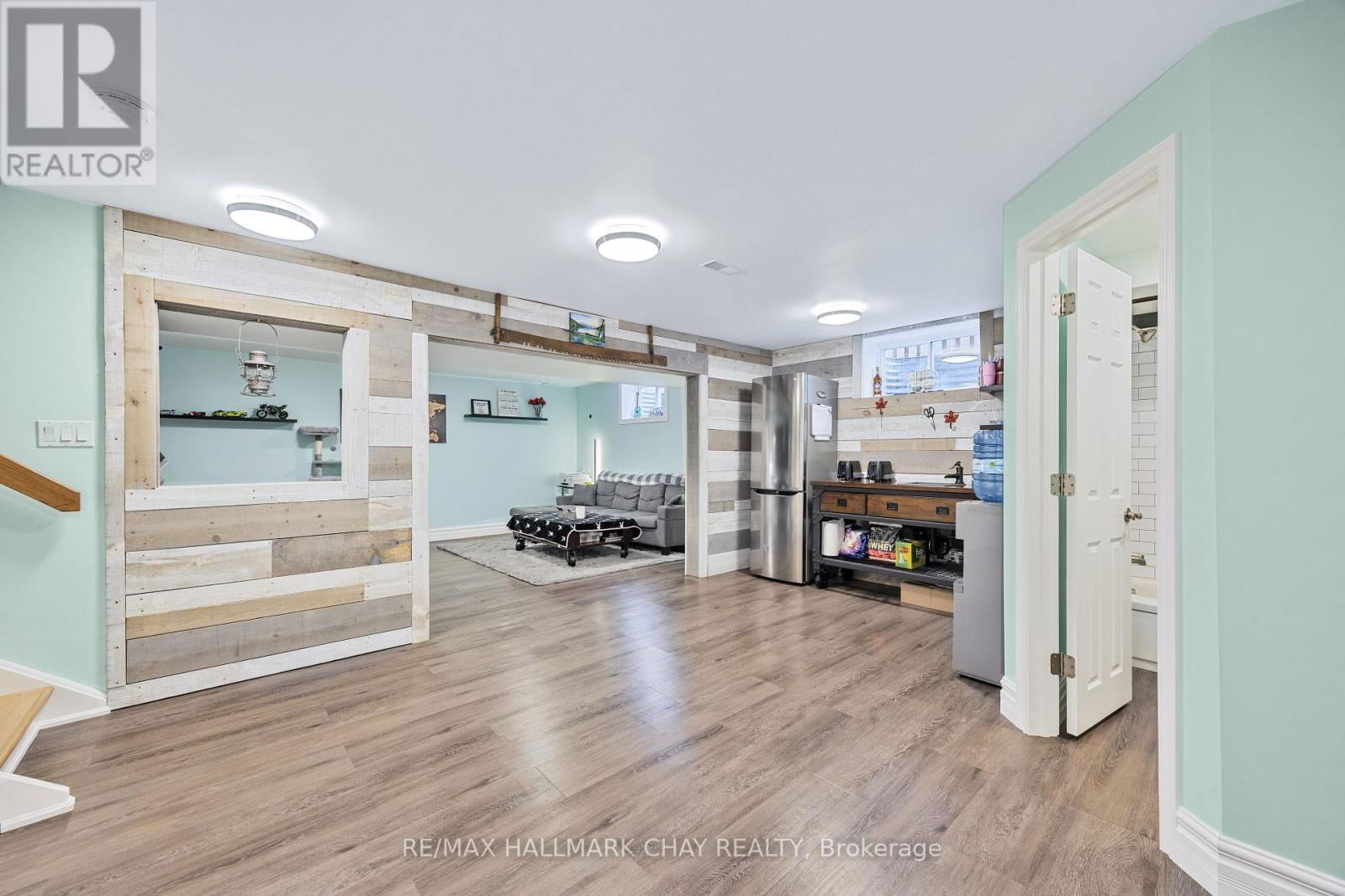 1078 ELM ROAD Image 34