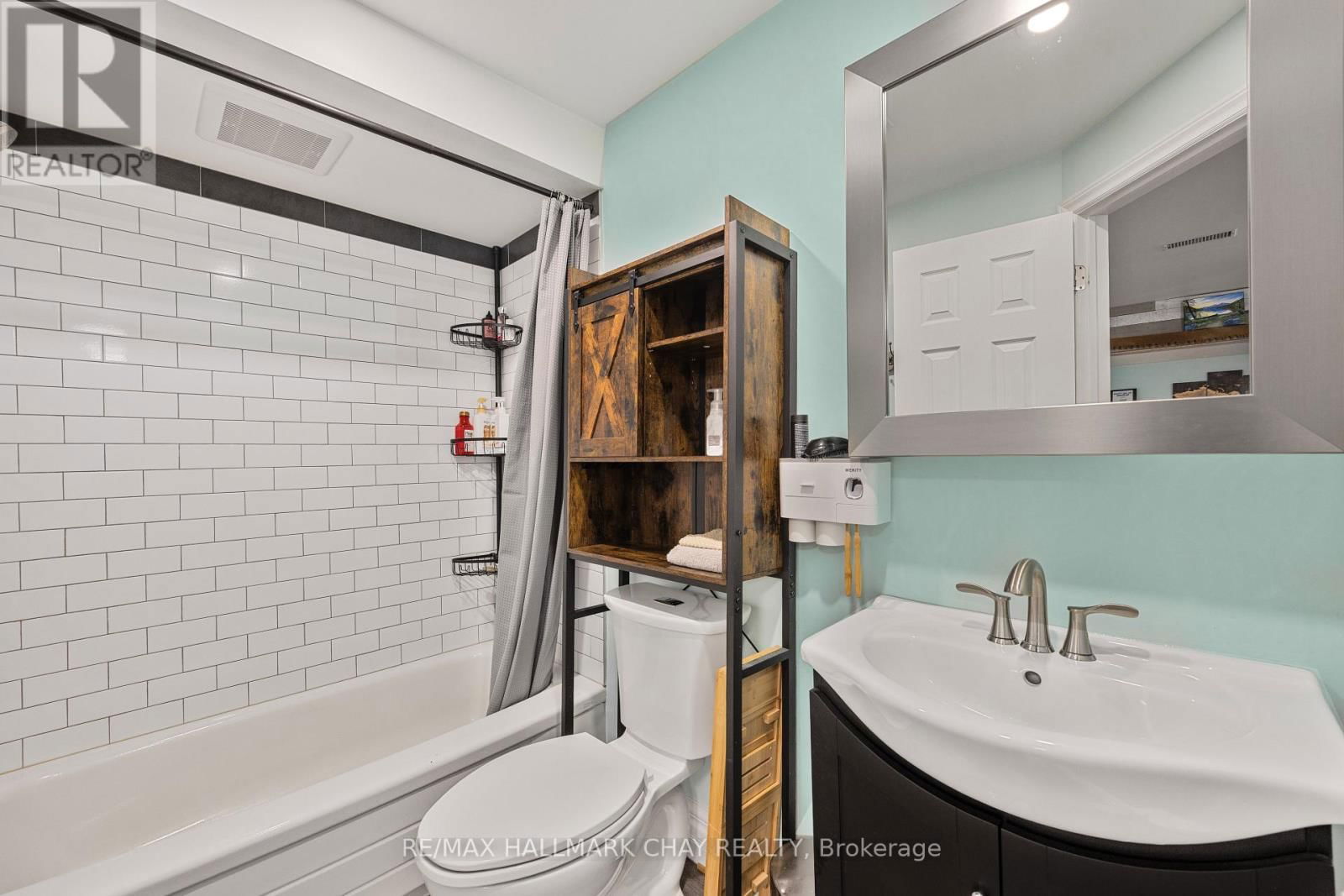 1078 ELM ROAD Image 39