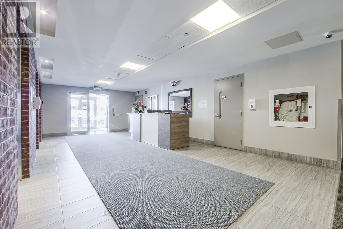 619 - 7325 MARKHAM ROAD Image 6