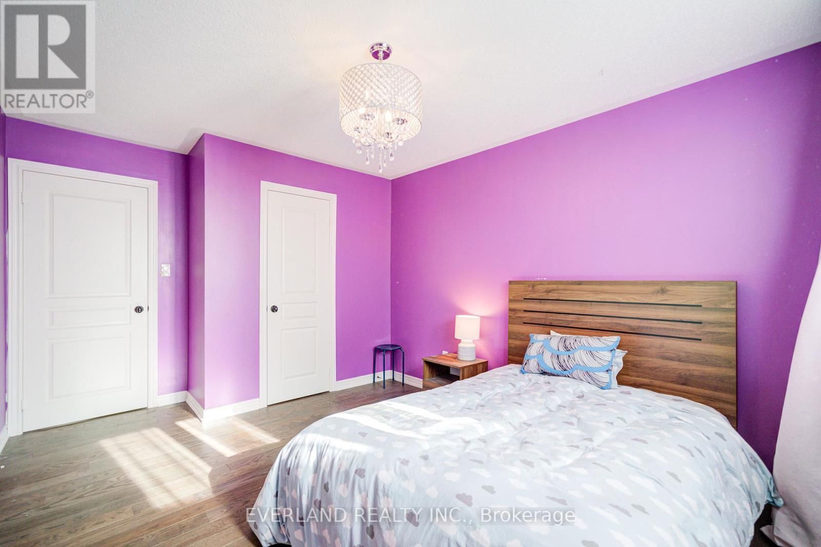 647 PETER RUPTER AVENUE Image 21