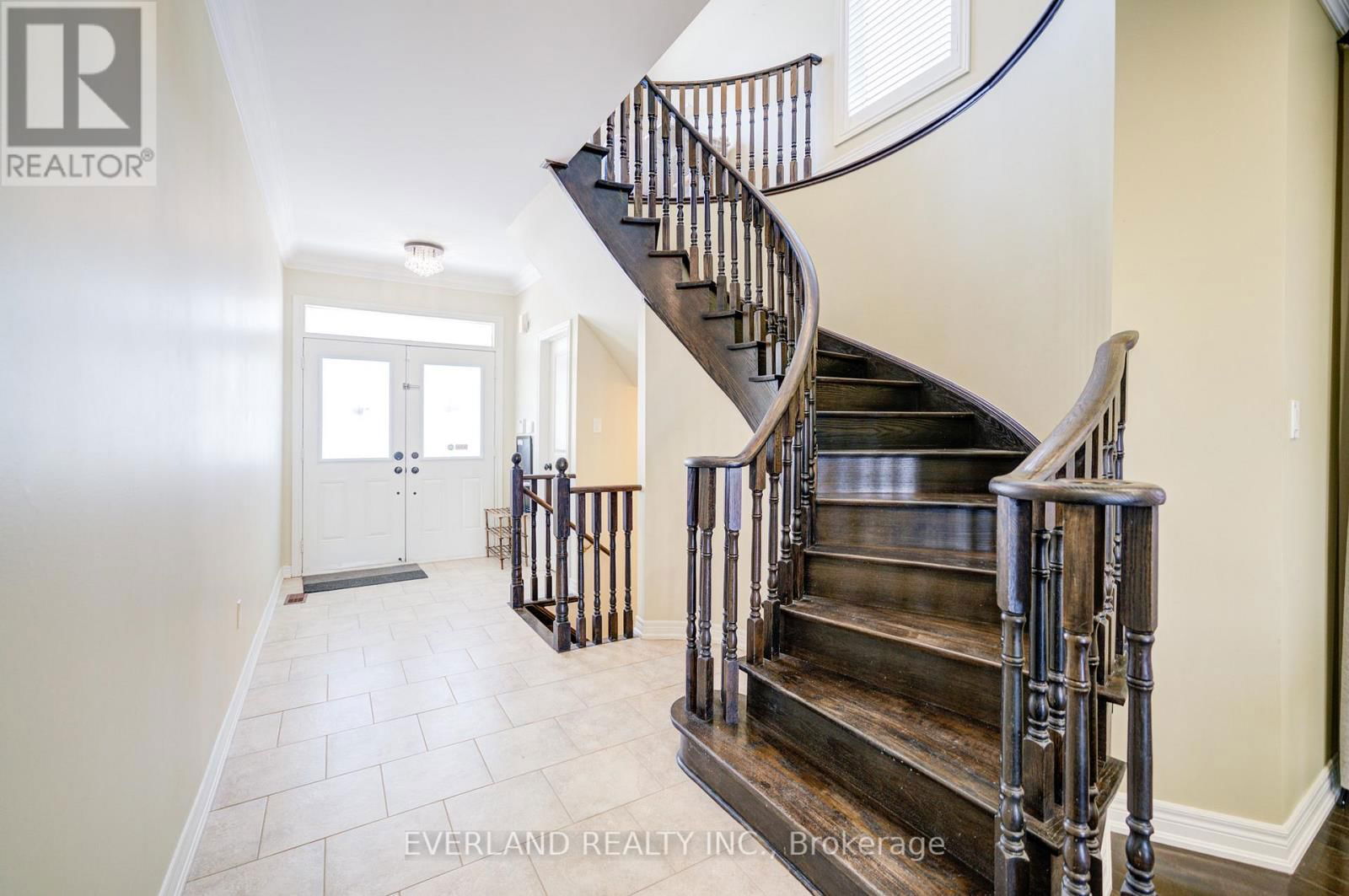 647 PETER RUPTER AVENUE Image 4