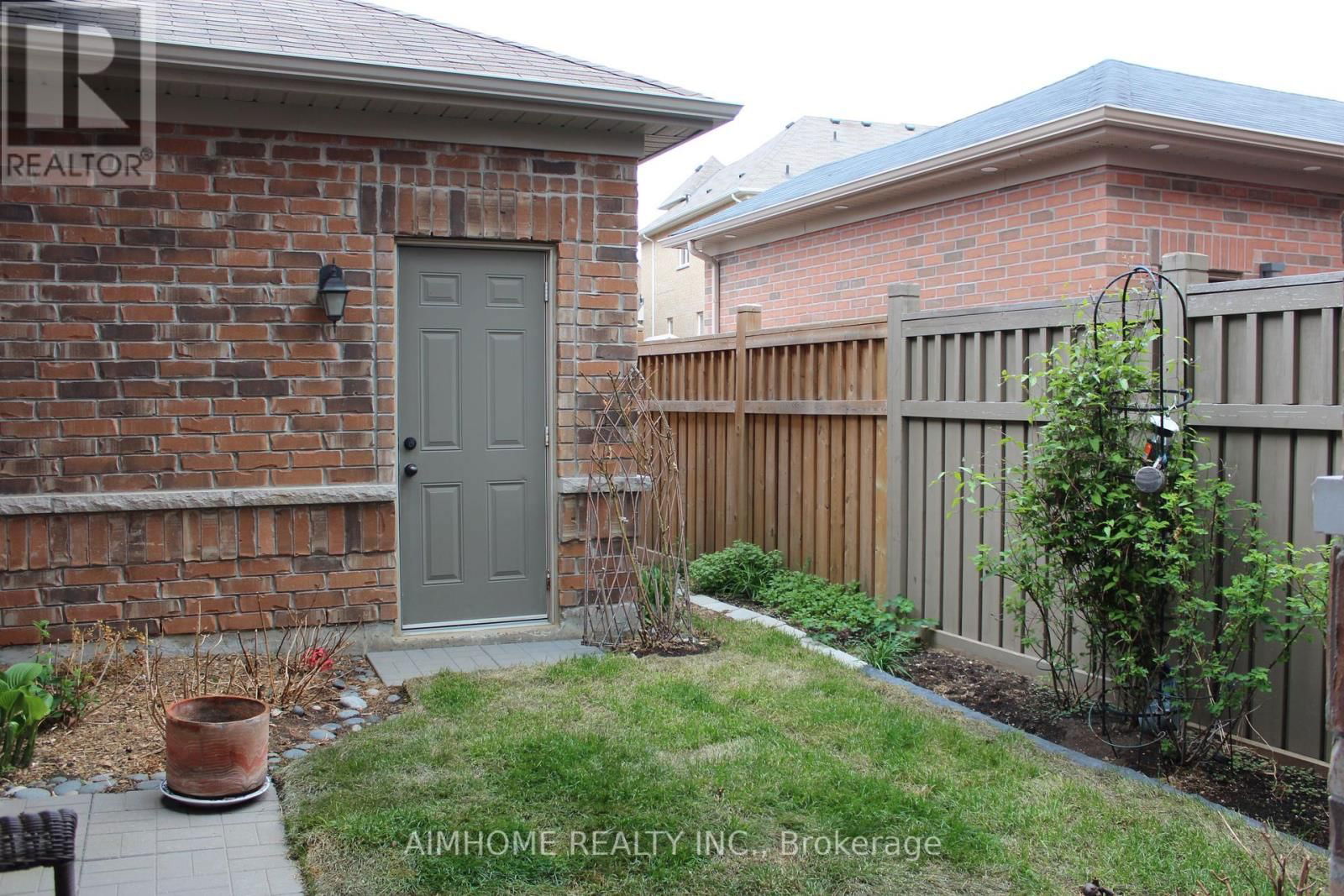 192 EAST'S CORNERS BOULEVARD Image 39