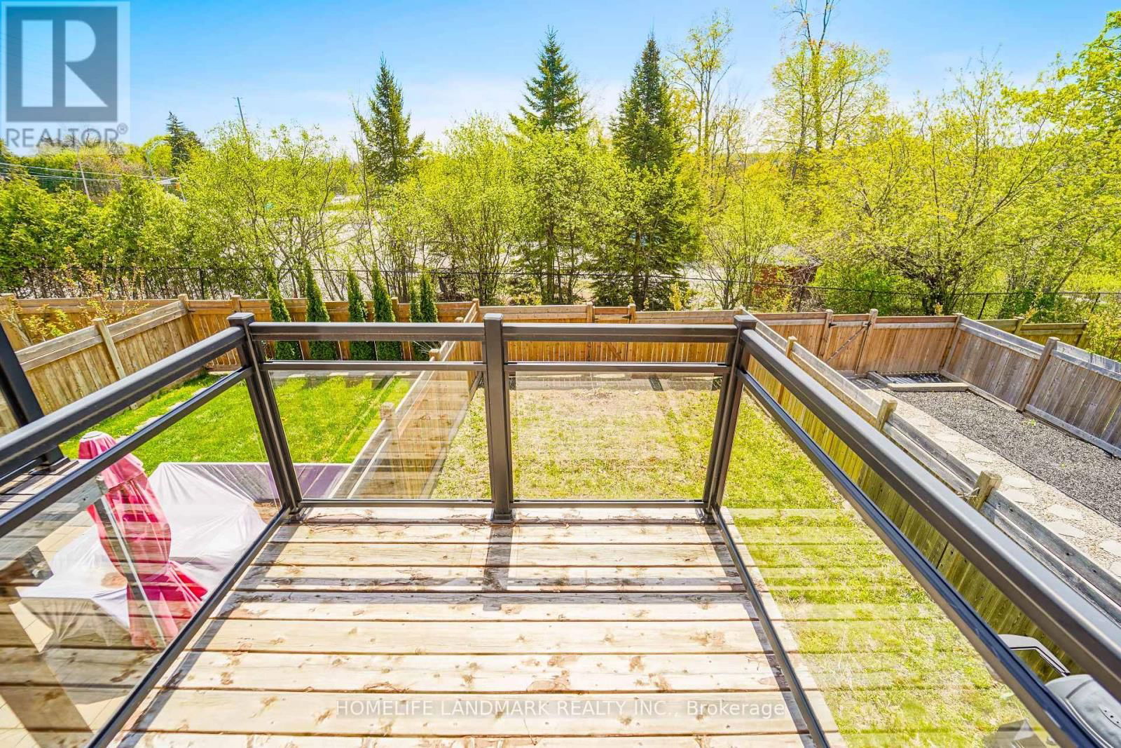 8 CRESTRIDGE DRIVE Image 8