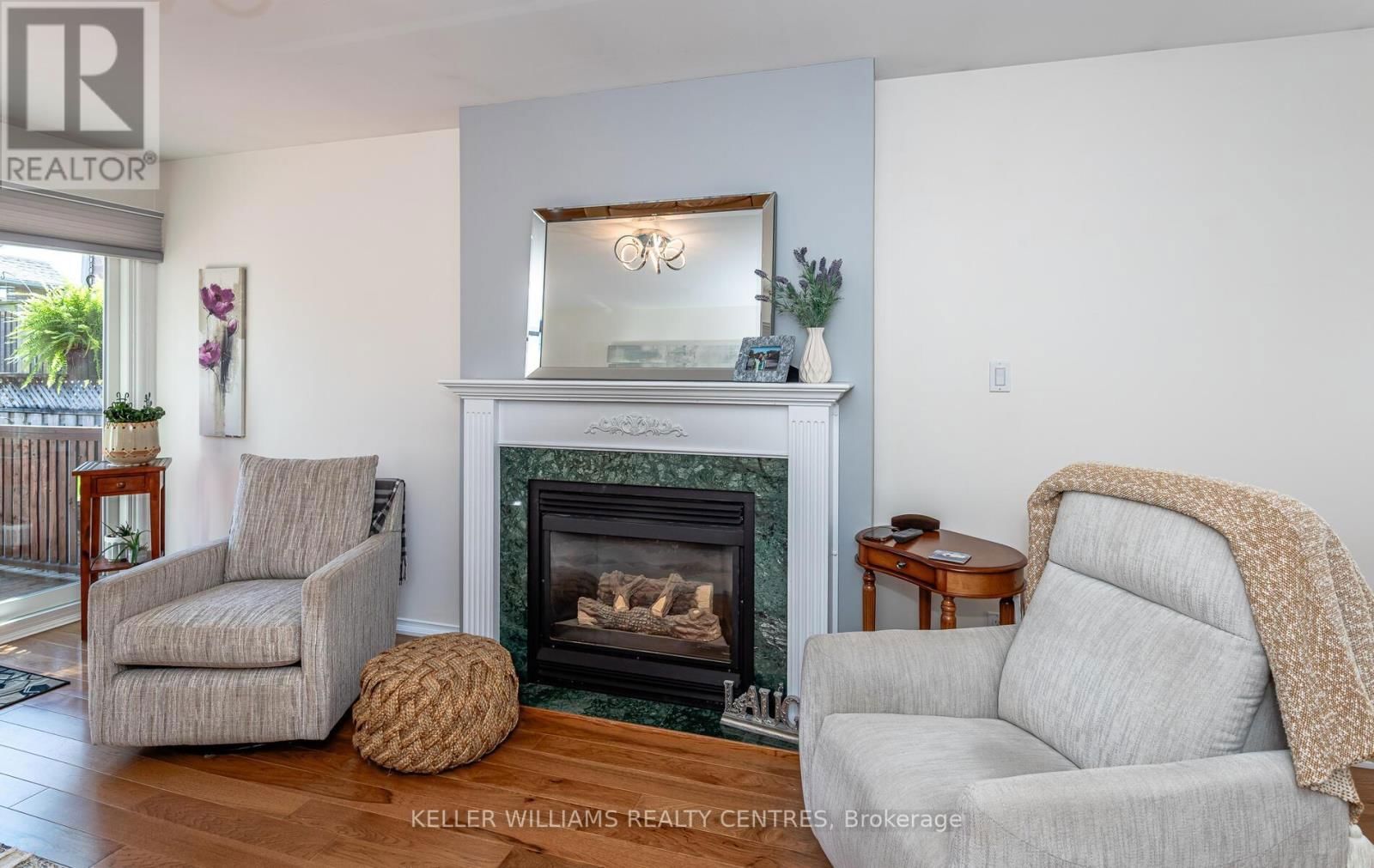 283 SHERIDAN COURT Image 8