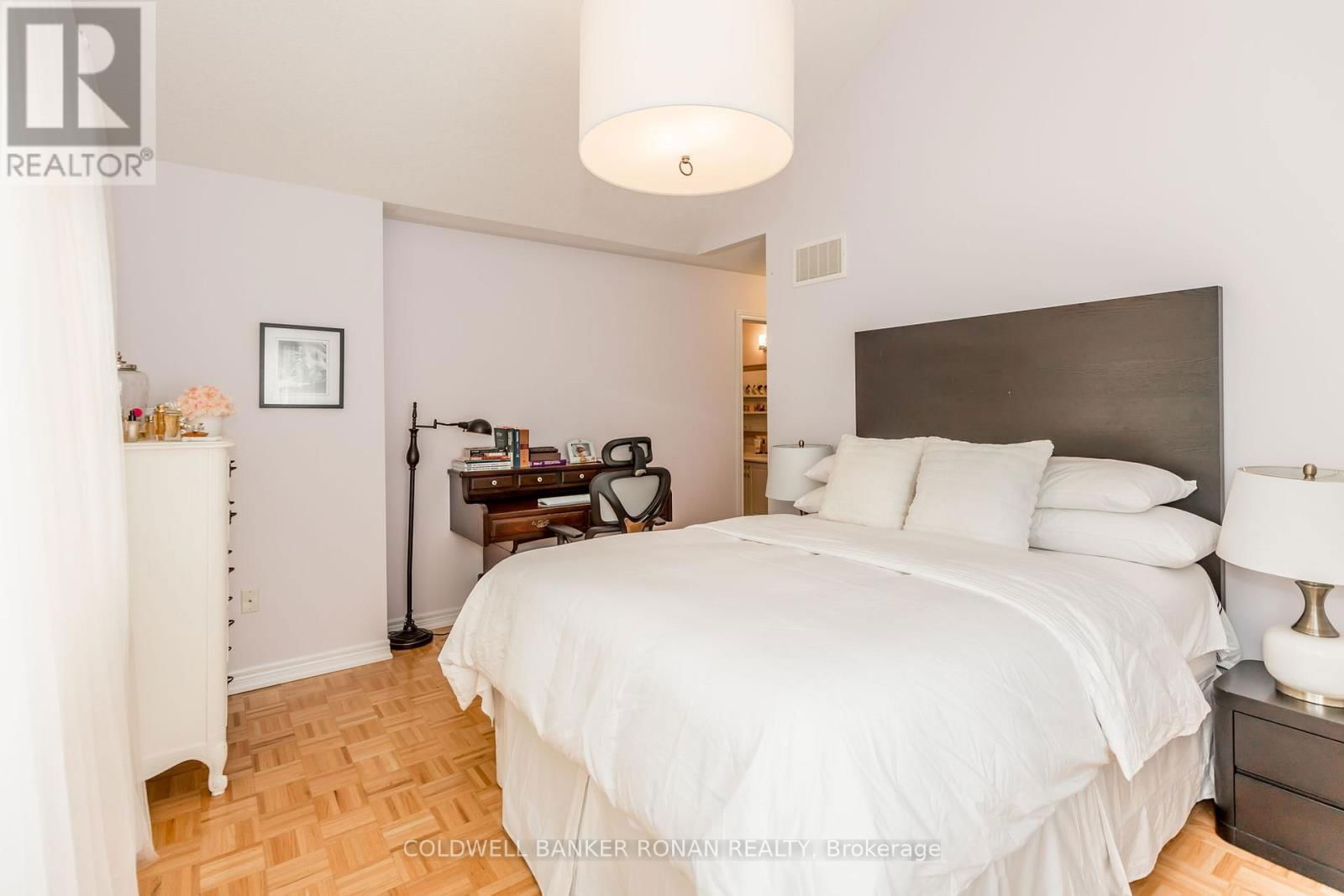 71 CAUTHERS CRESCENT Image 32