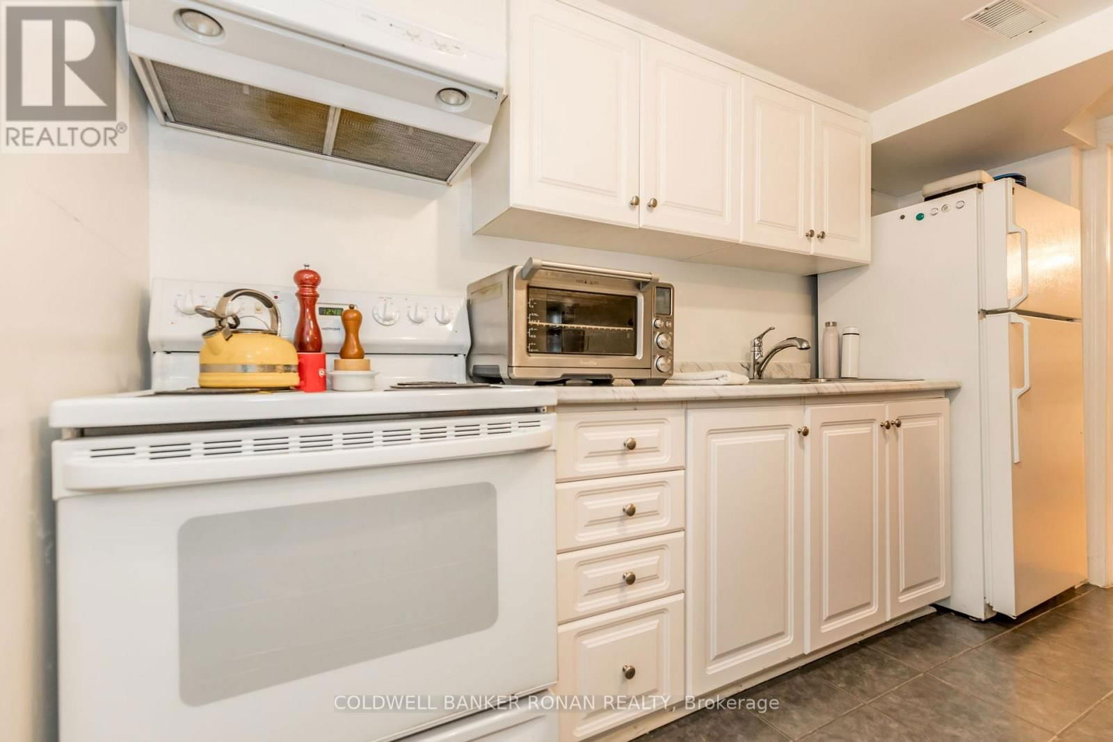 71 CAUTHERS CRESCENT Image 39