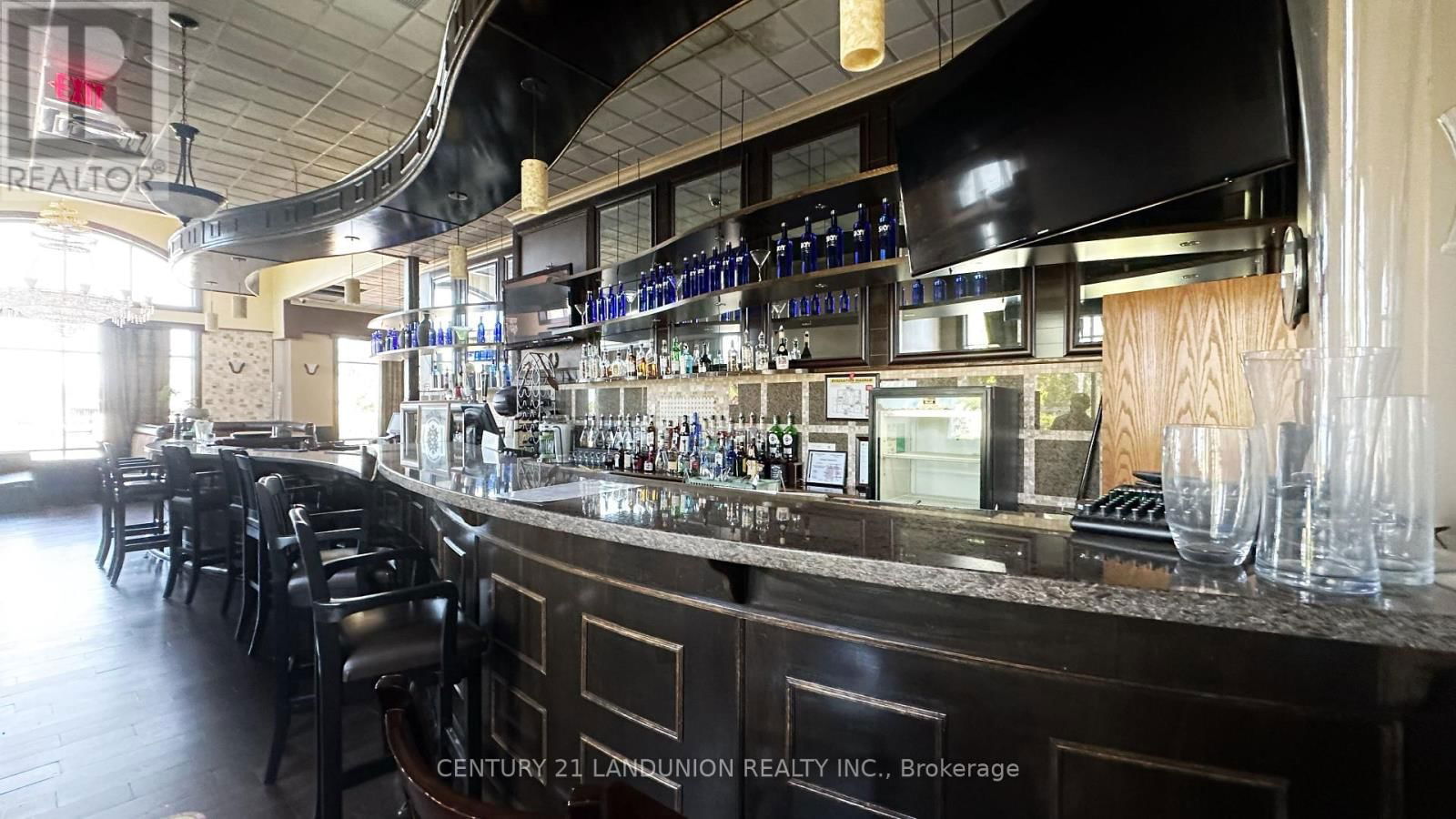 20215 WOODBINE AVENUE Image 6
