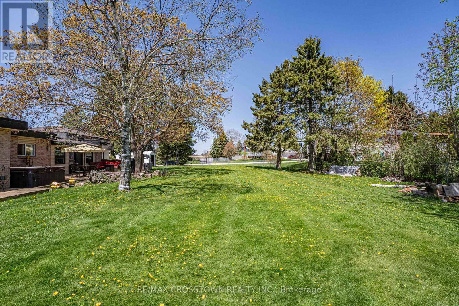 204 CAMILLA CRESCENT Image 34
