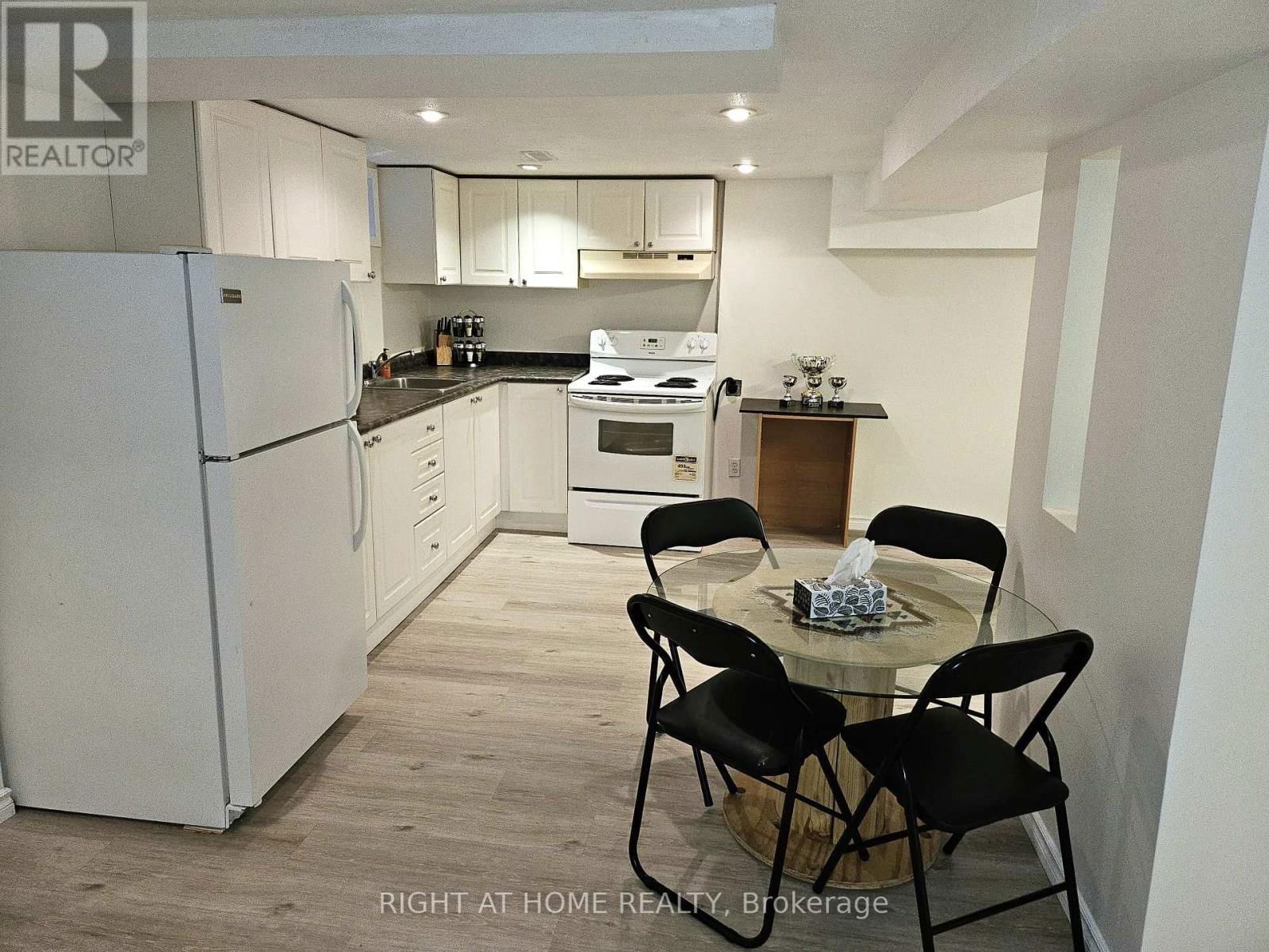 742 BEMAN DRIVE Image 28