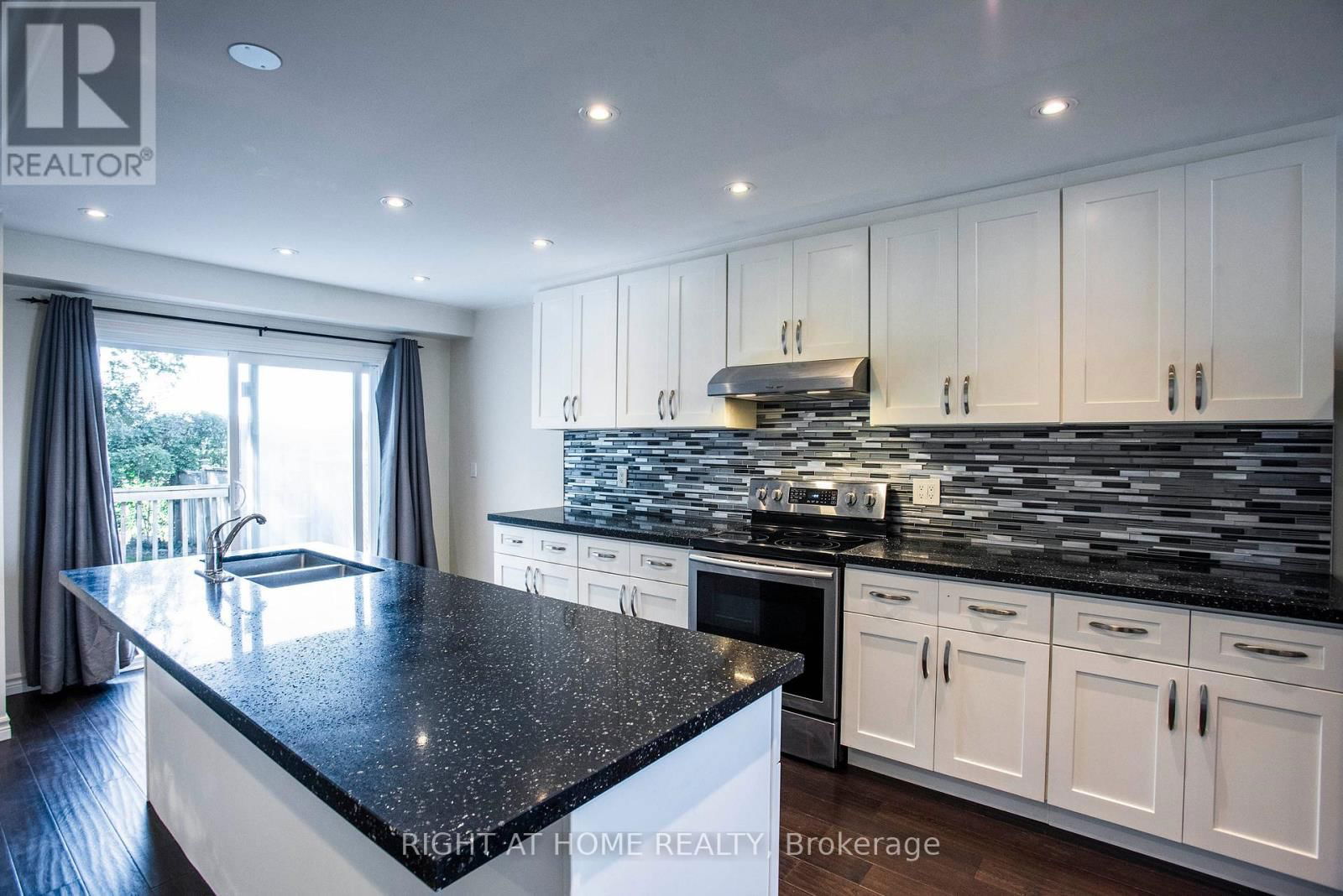 742 BEMAN DRIVE Image 6